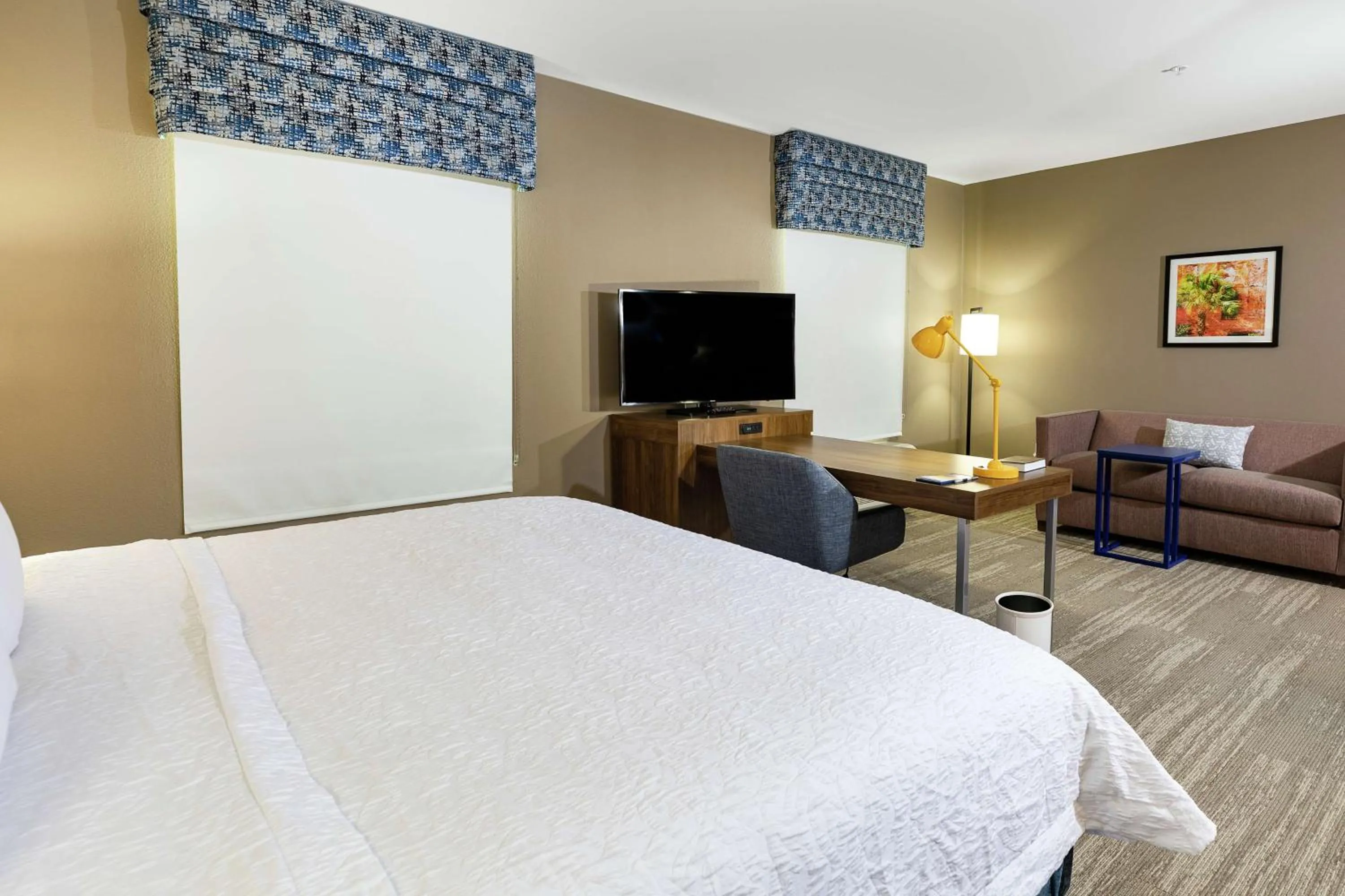 Bedroom, Bed in Hampton Inn & Suites By Hilton-Columbia Killian Road