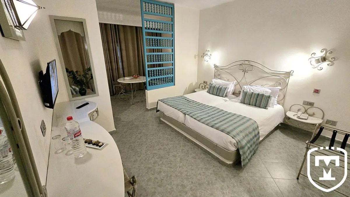 Bed in Hotel La Residence Hammamet
