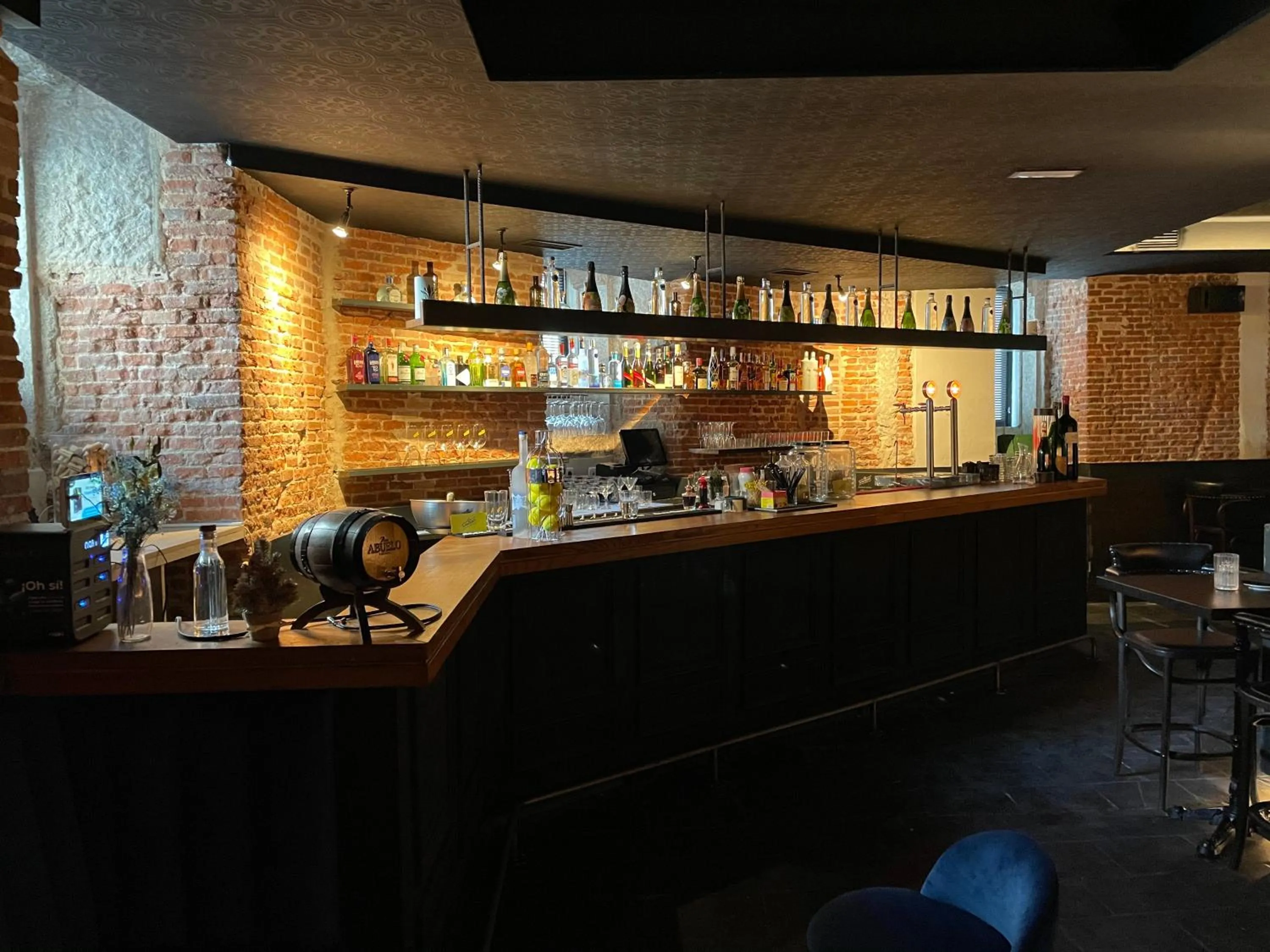 Lounge or bar in Safestay Madrid Central