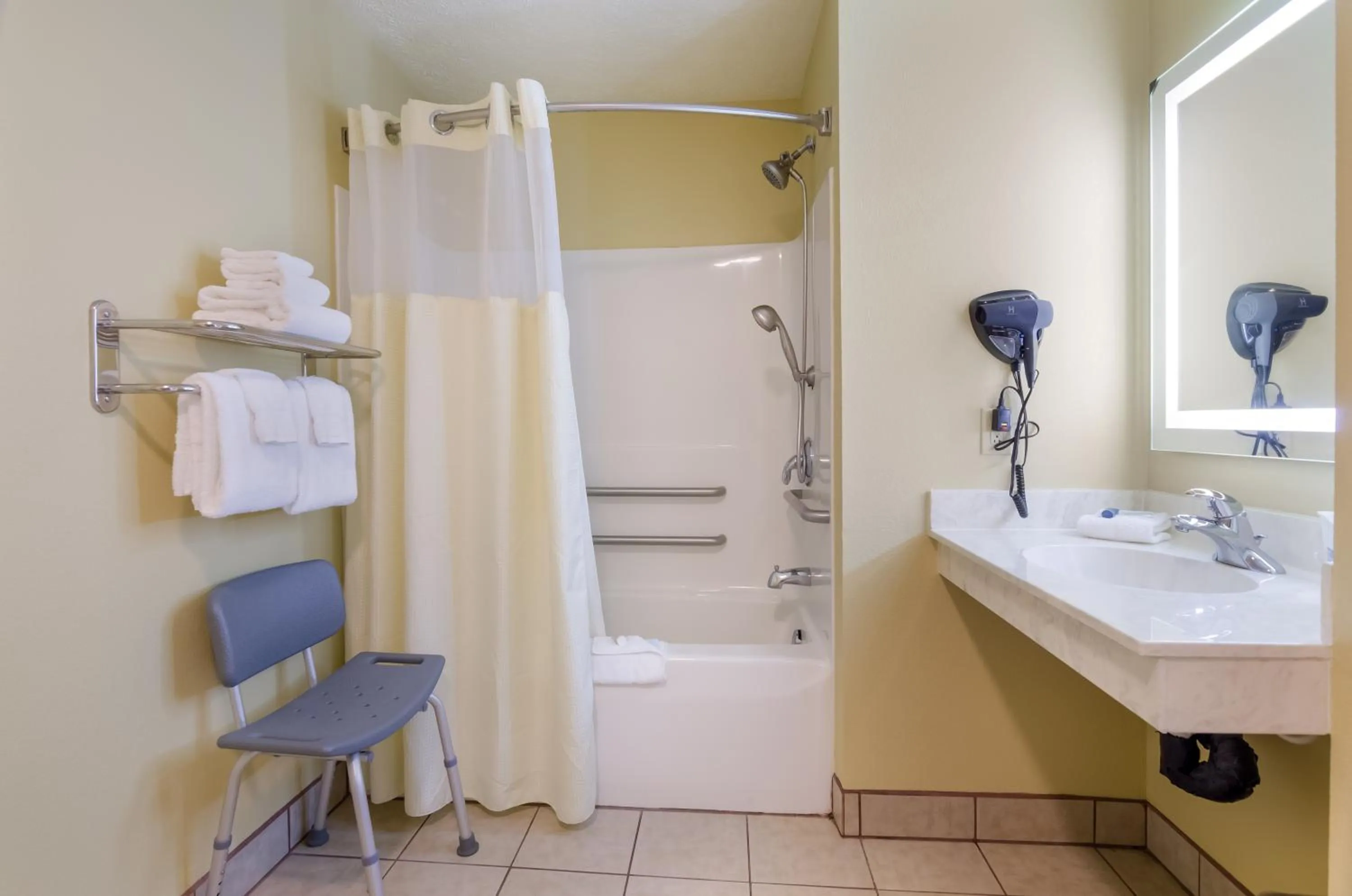 Americas Best Value Inn & Suites Independence VA