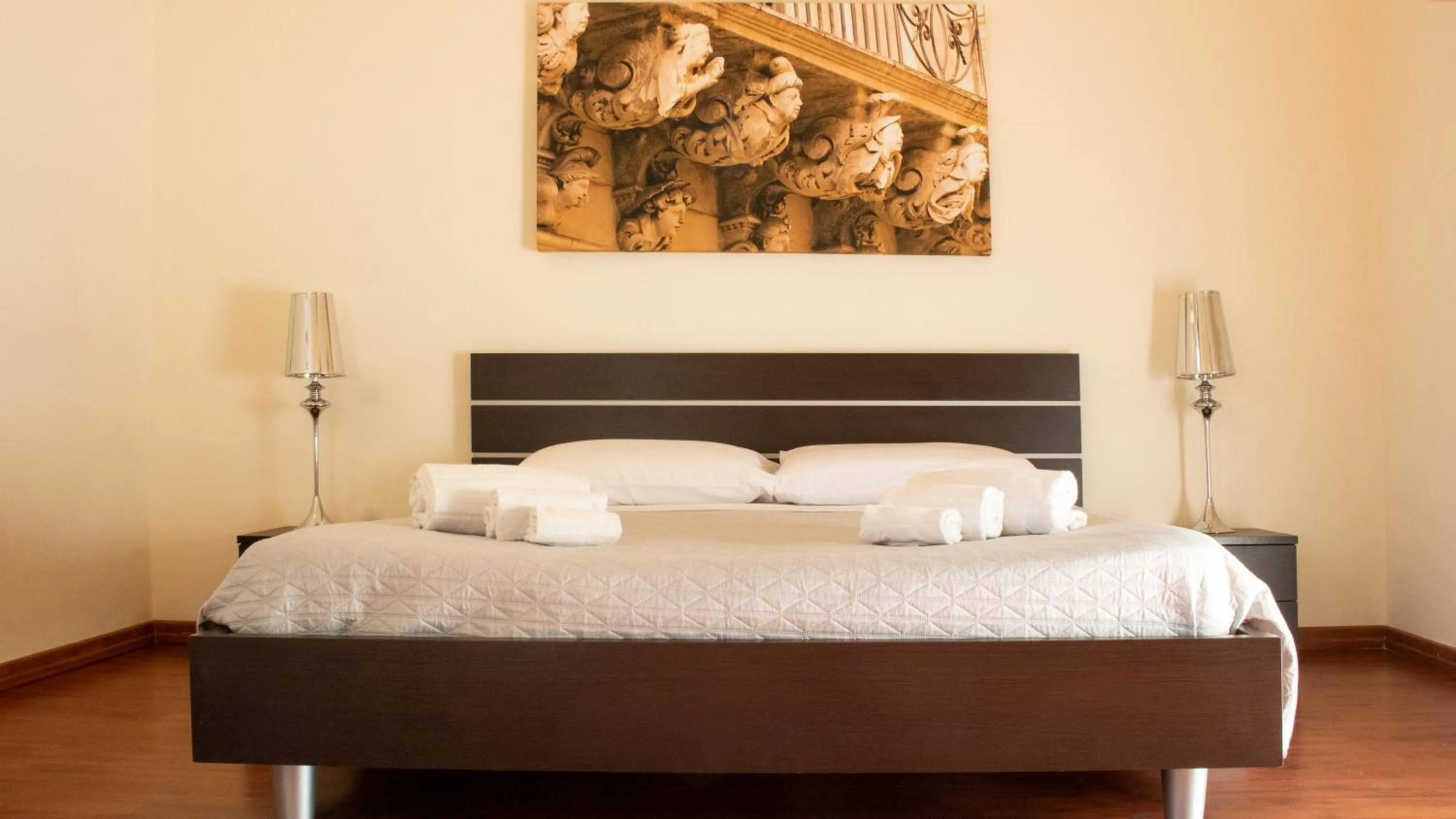 Bedroom, Bed in Apollo Suites