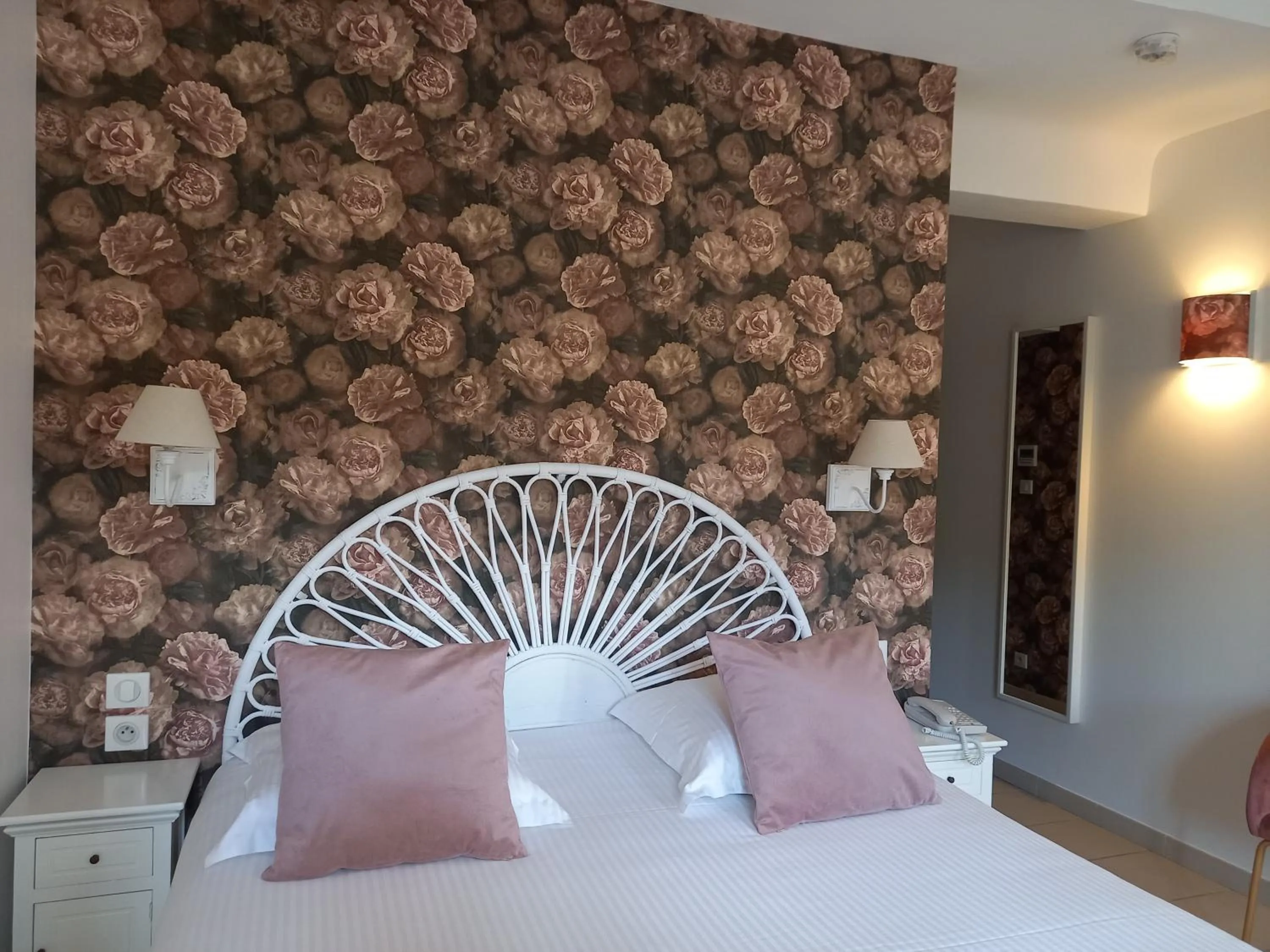 Bed in Hôtel Restaurant Notre Dame