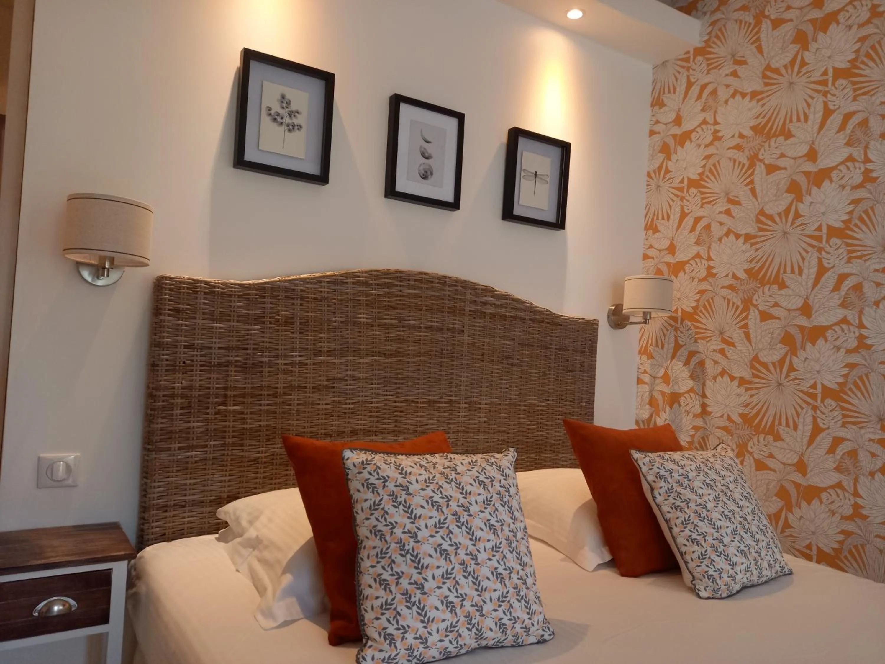 Bed in Hôtel Restaurant Notre Dame