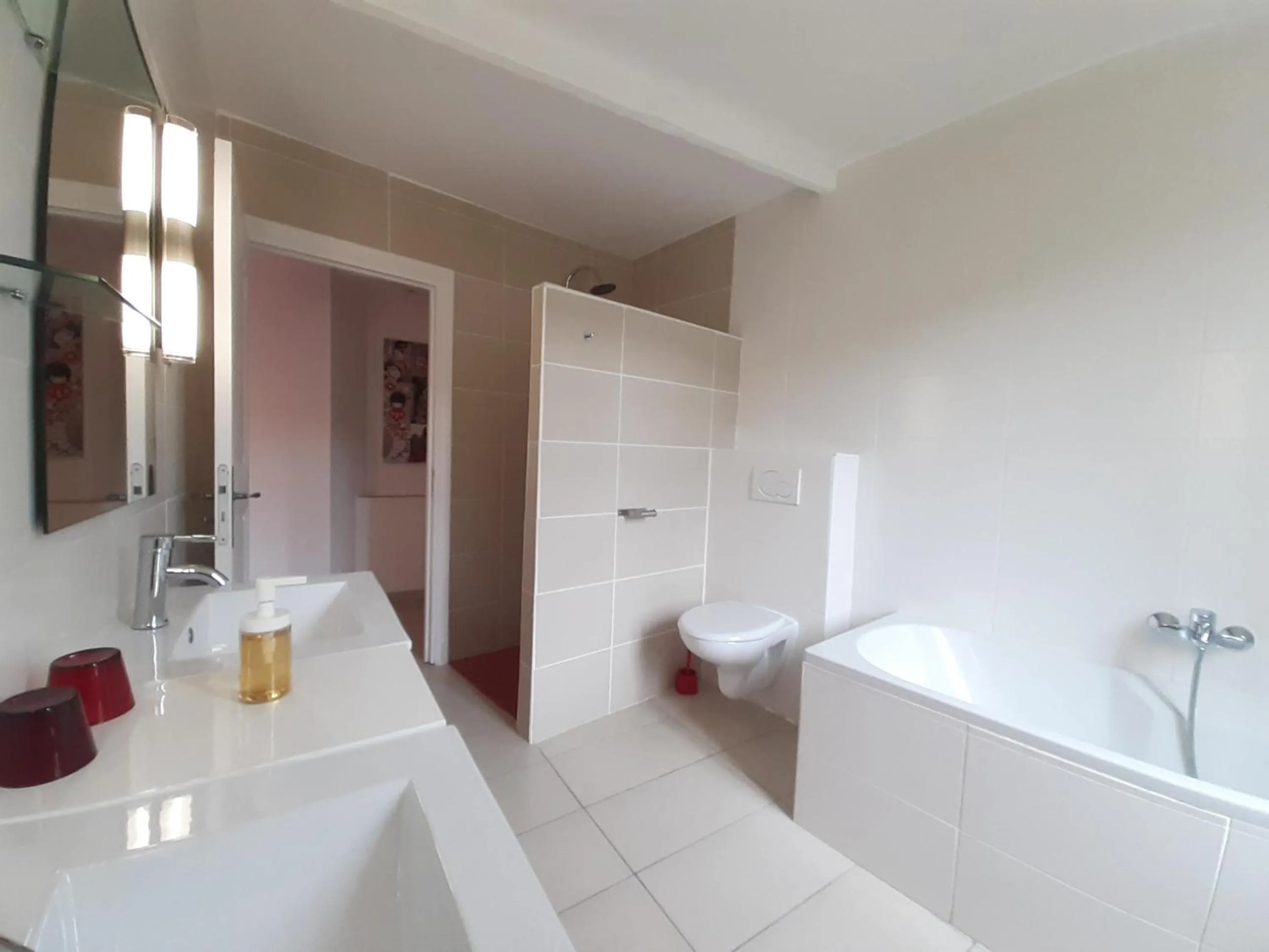 Bathroom in Hôtel Restaurant Notre Dame