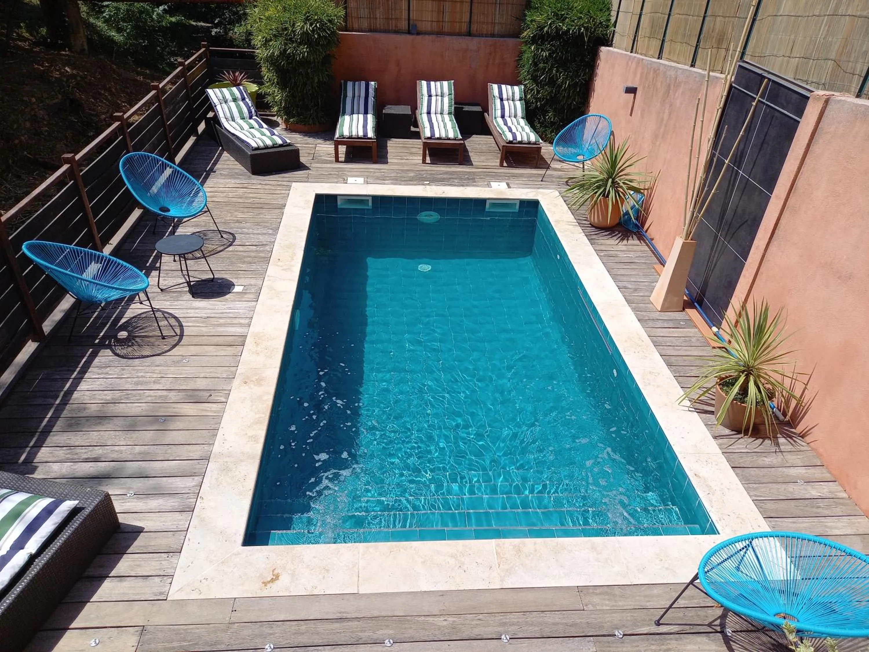 Swimming pool in Hôtel Restaurant Notre Dame