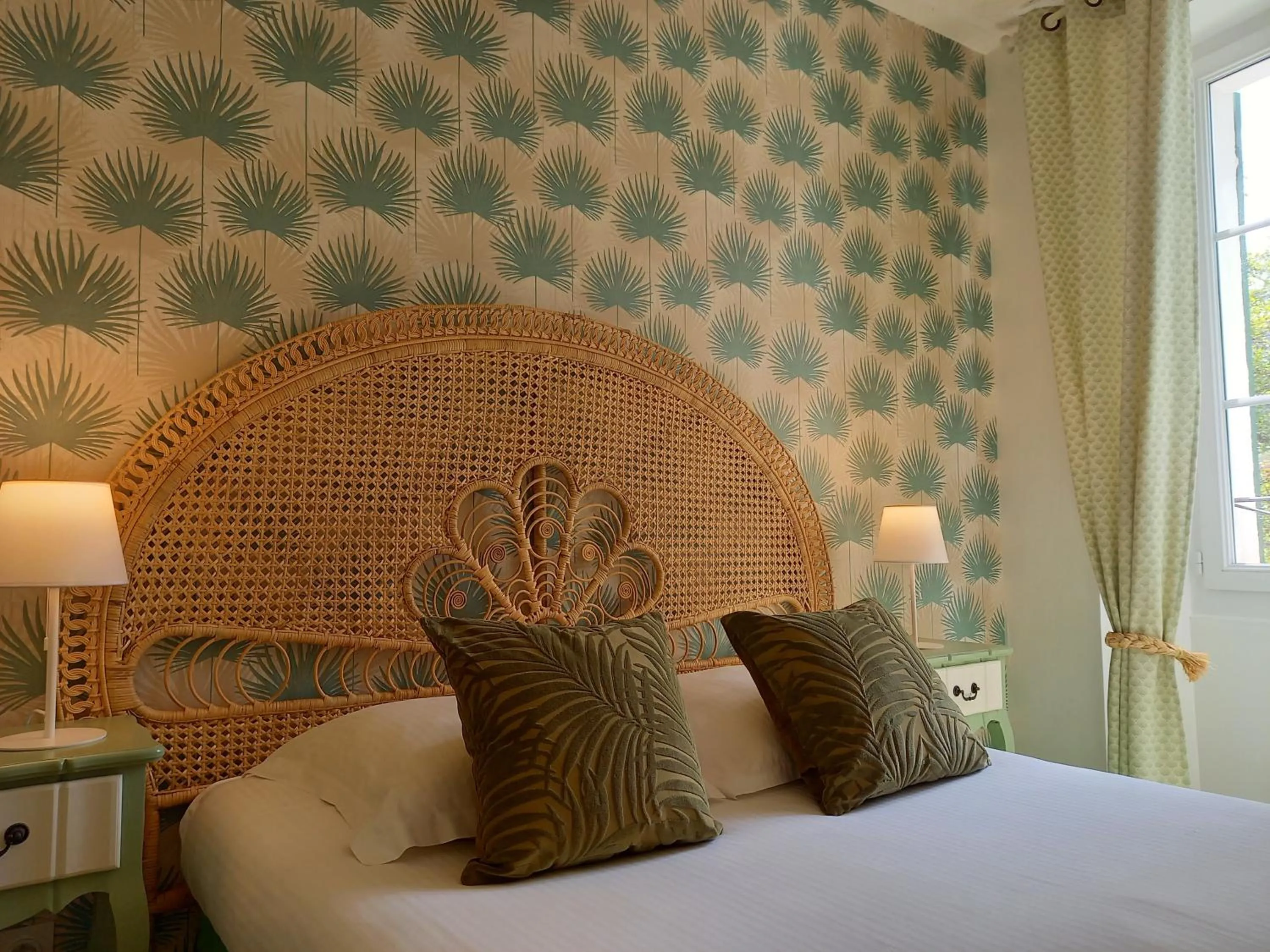 Bed in Hôtel Restaurant Notre Dame