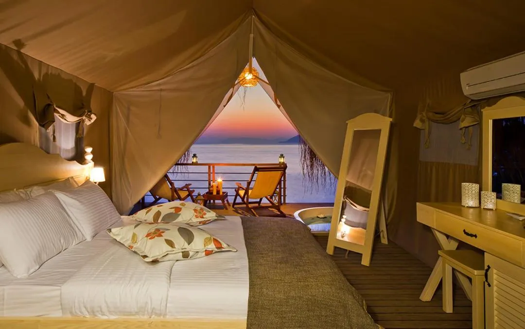 Bedroom, Bed in Perdue Hotel