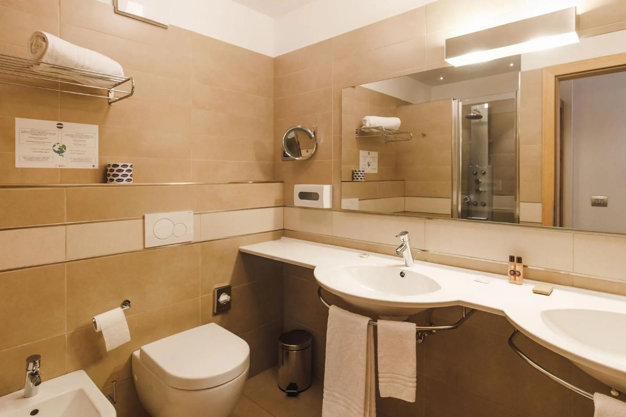 Bathroom in Sayonara Nature & Wellness Hotel