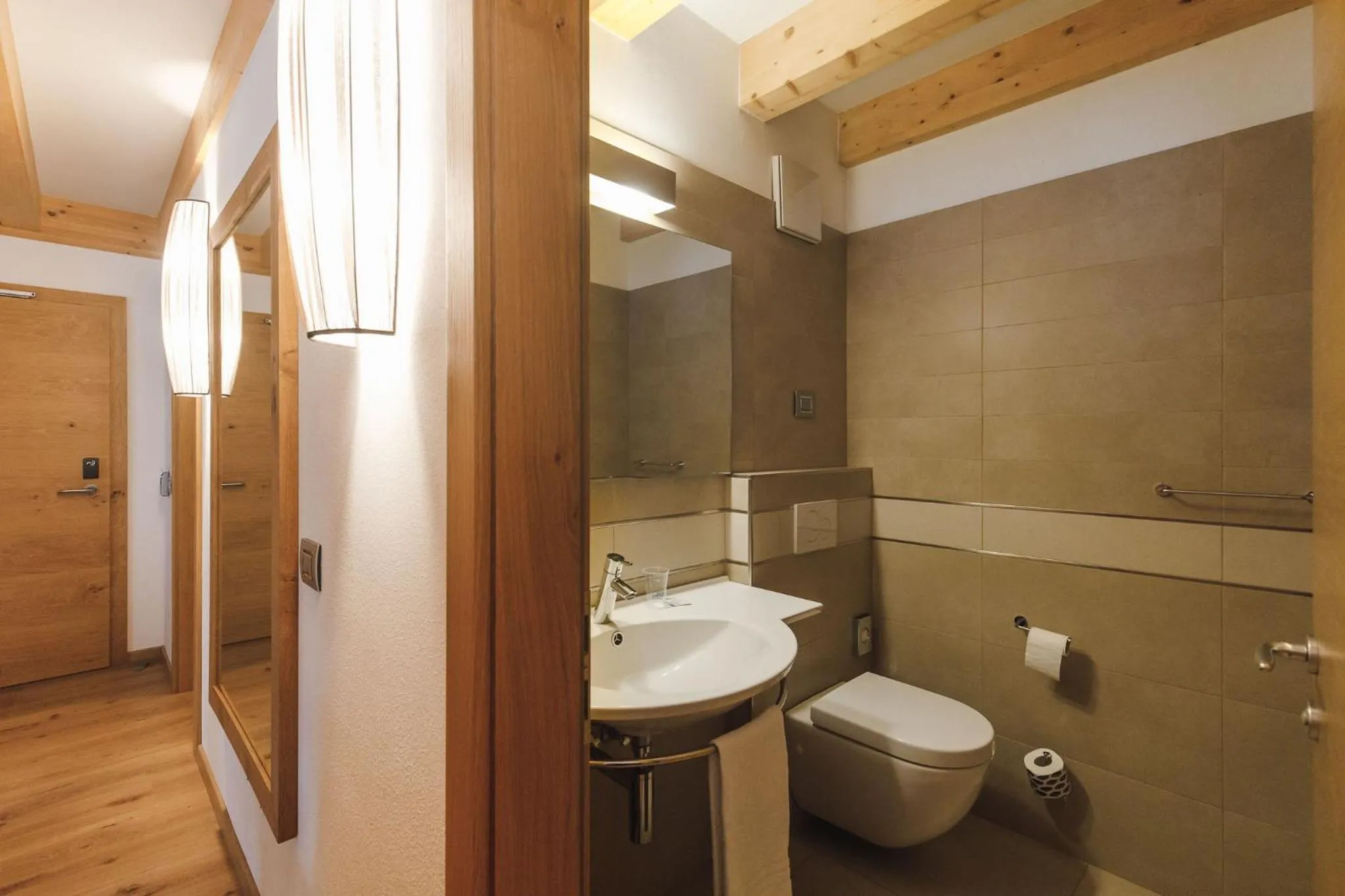 Bathroom in Sayonara Nature & Wellness Hotel