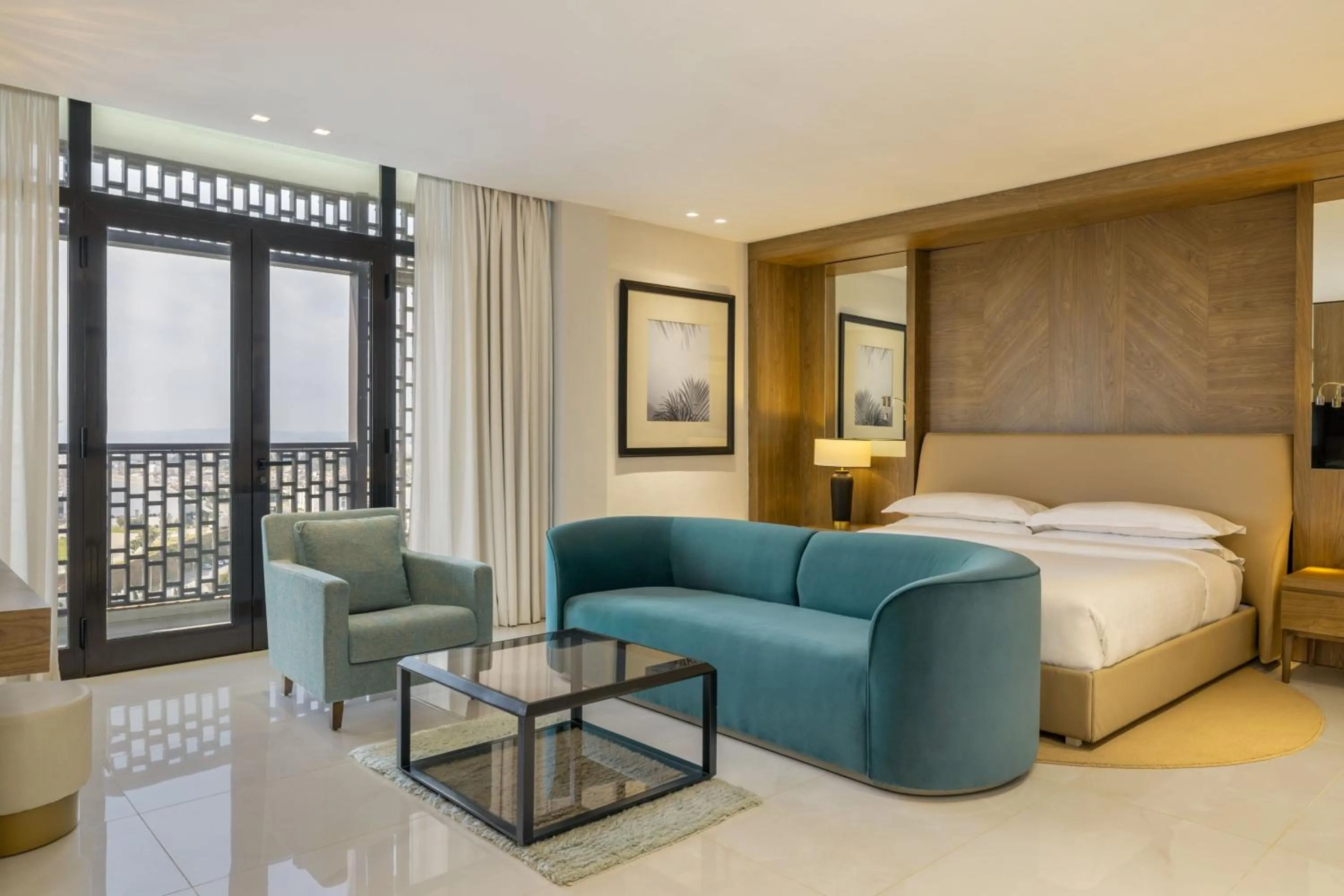 Photo of the whole room, Bed in Sheraton Tunis Hotel