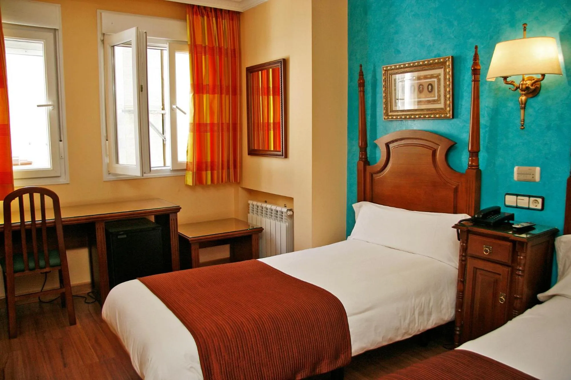 Photo of the whole room, Bed in Hostal Victoria II