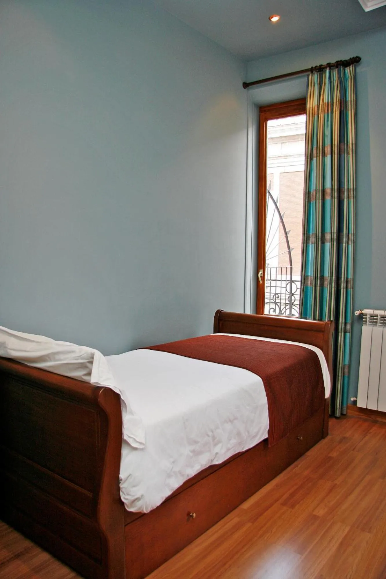 Photo of the whole room, Bed in Hostal Victoria II