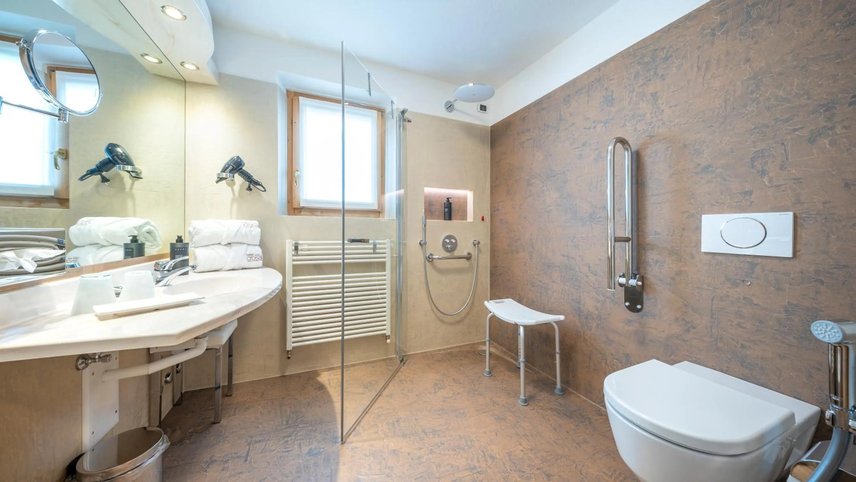 Bathroom in Hotel Crosal