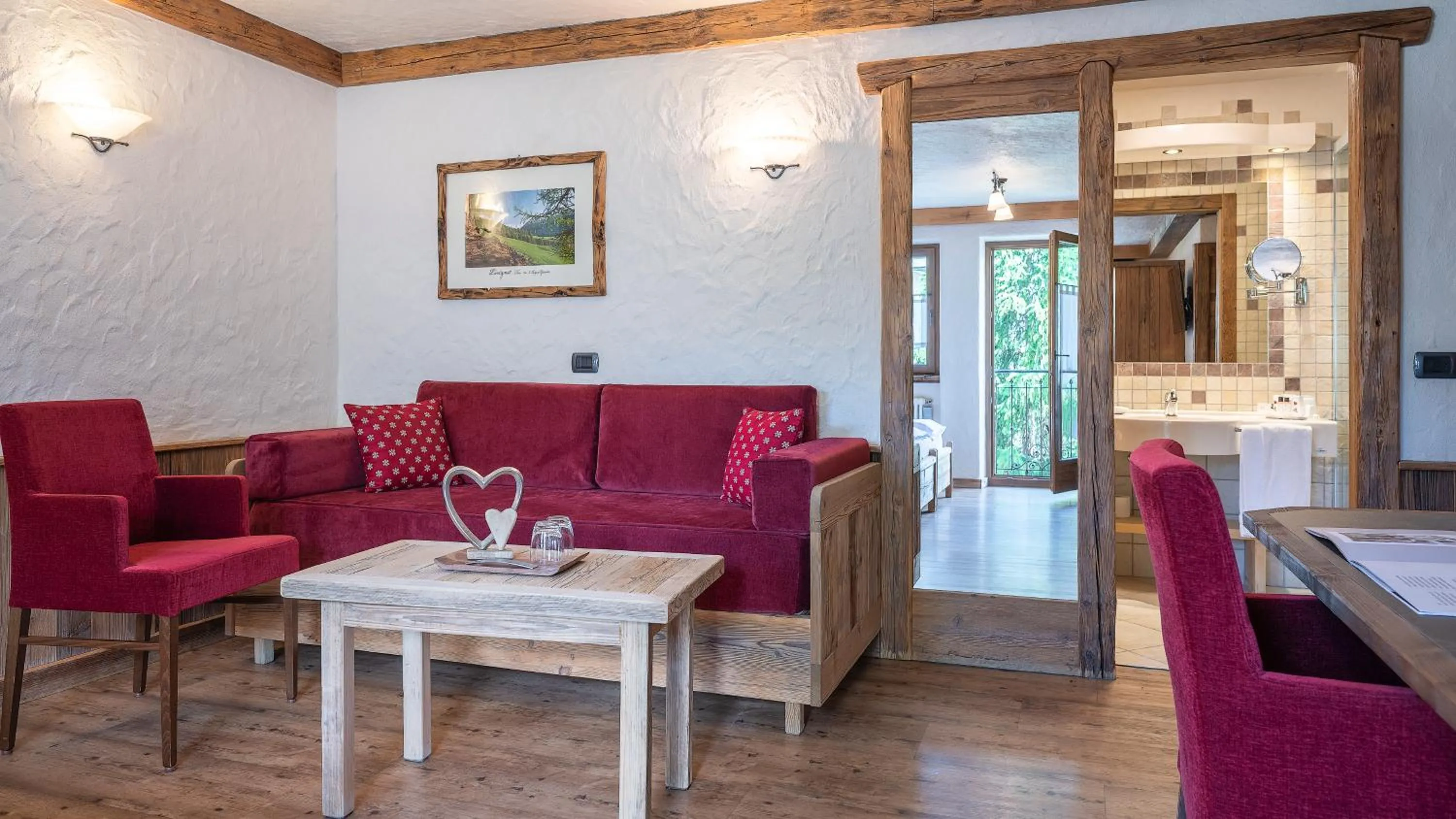 Seating area in Hotel Crosal