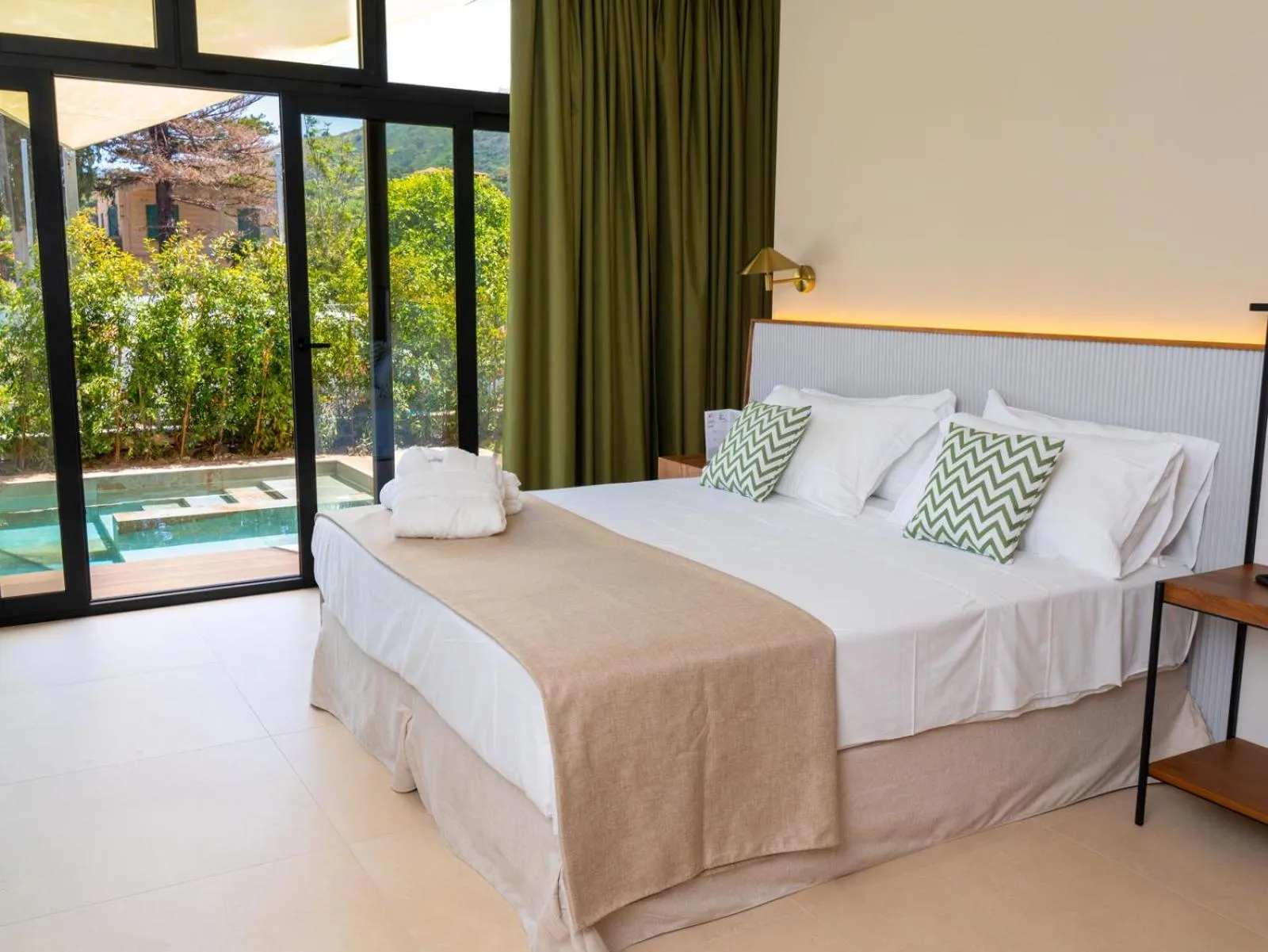 Bed in ananea Tropea Yachting Resort