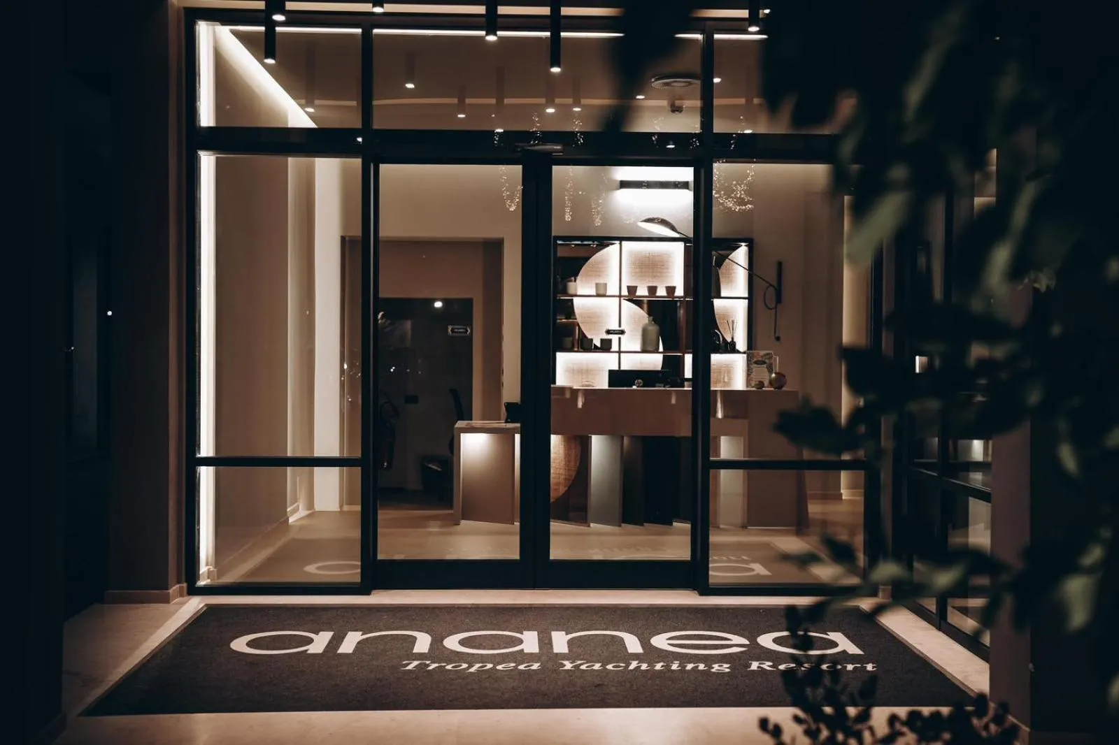 Property building in ananea Tropea Yachting Resort