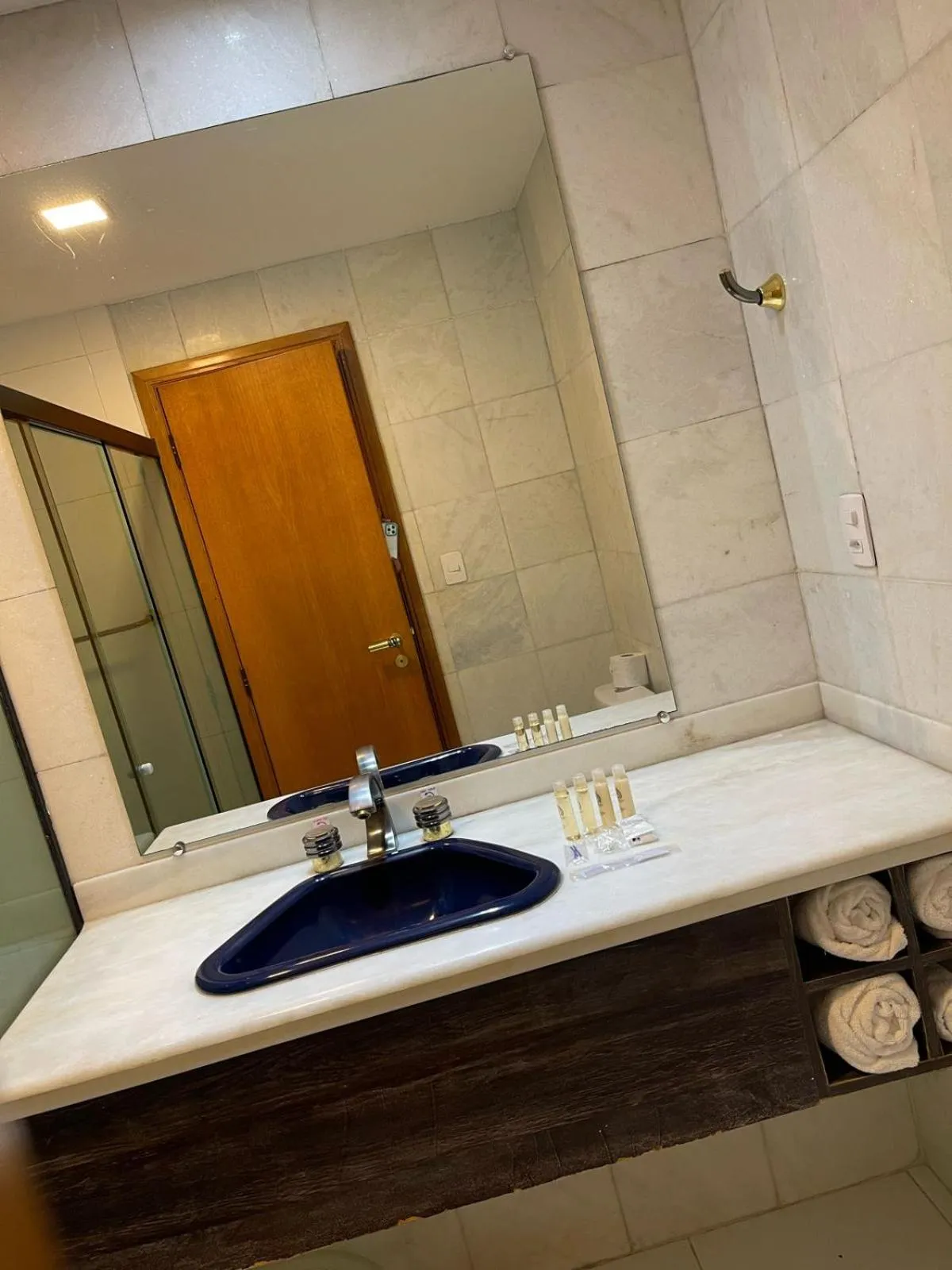 Bathroom in Colonial Plaza Hotel Pindamonhangaba