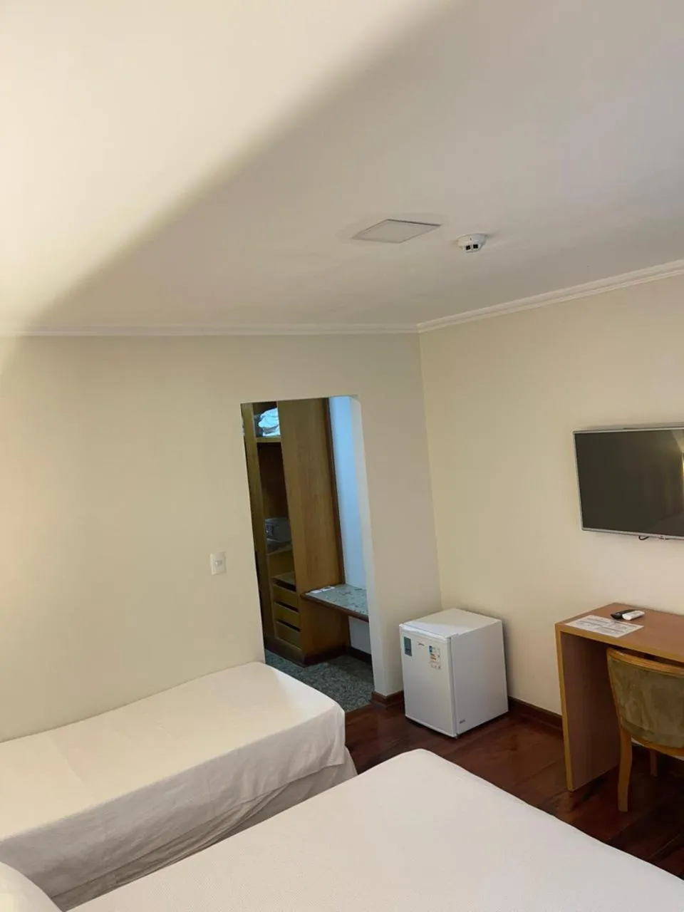 Bedroom, Bed in Colonial Plaza Hotel Pindamonhangaba