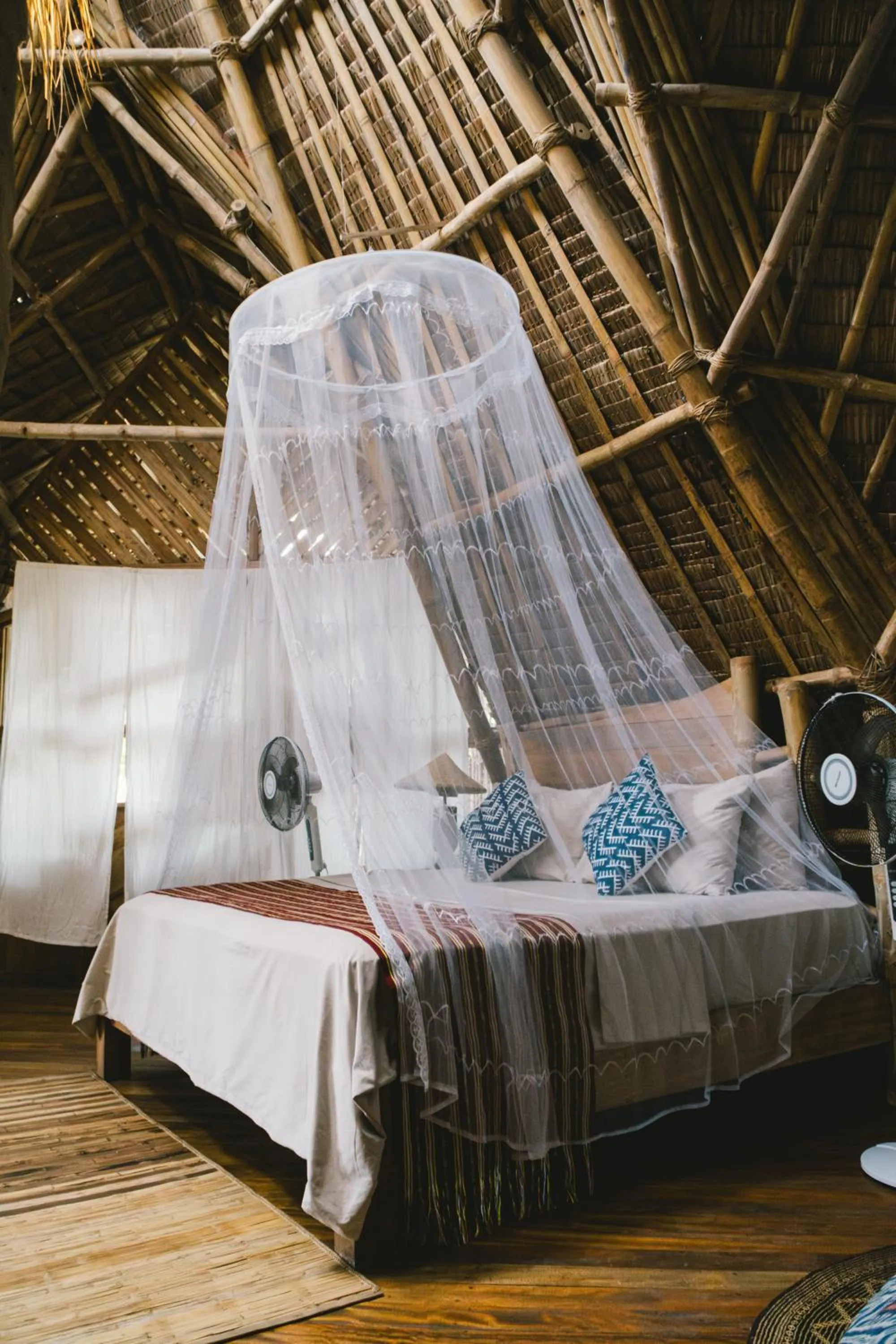 Bed in Dryft Darocotan Island