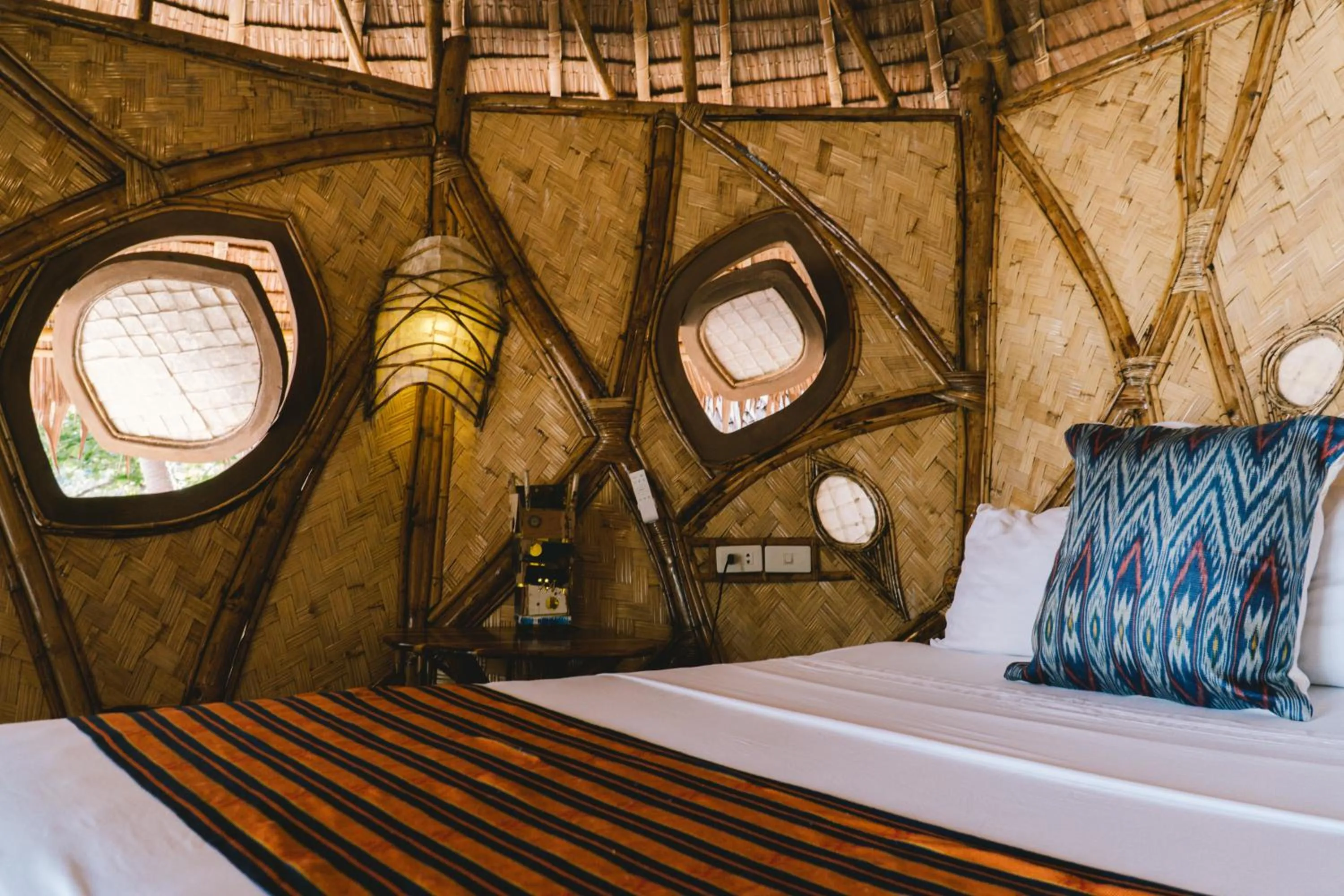 Bed in Dryft Darocotan Island