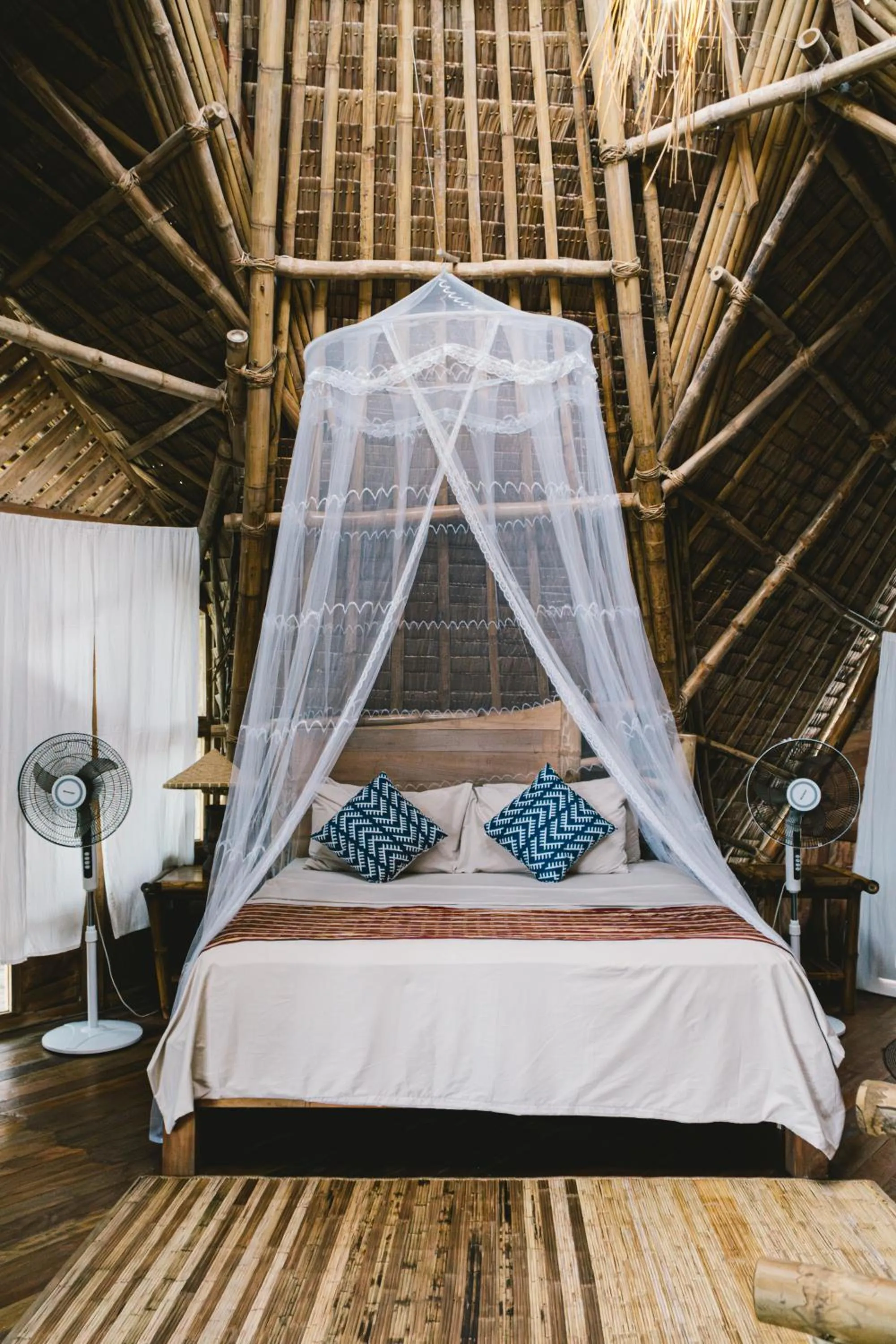 Bed in Dryft Darocotan Island