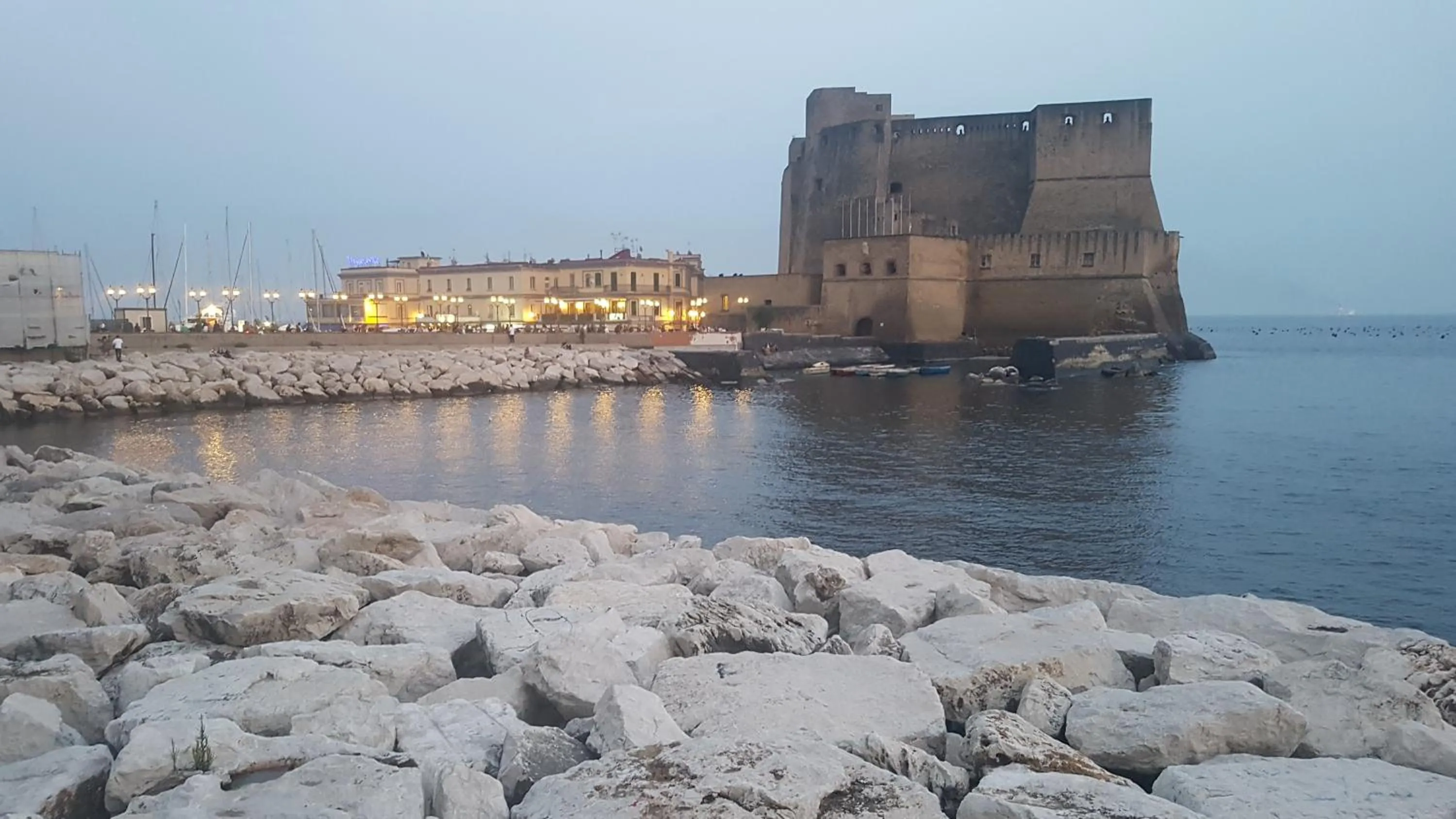 Sea view in Metro duomo b&b