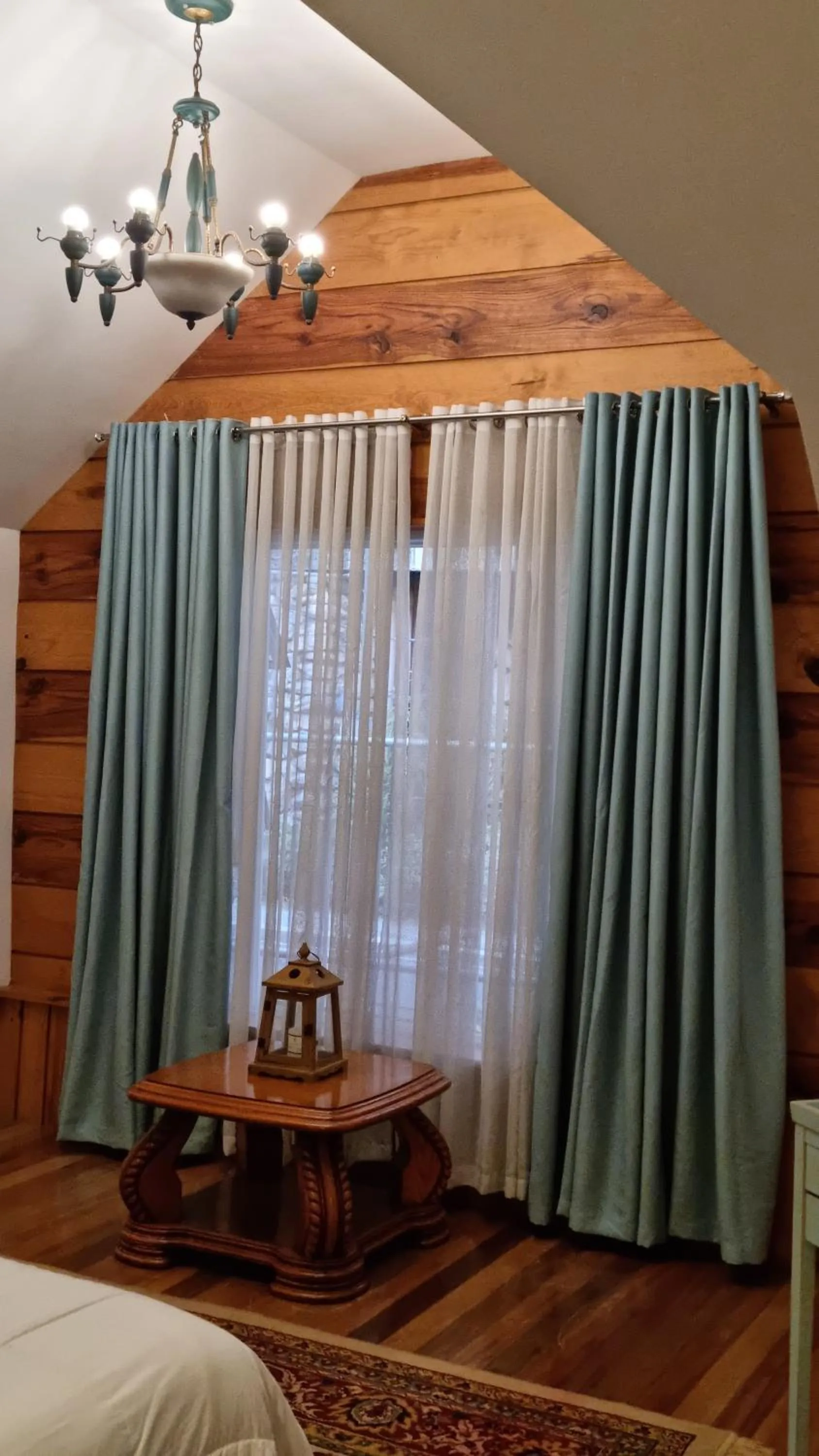 Bedroom in Guest Haven Chalet Baguio Bed and Breakfast