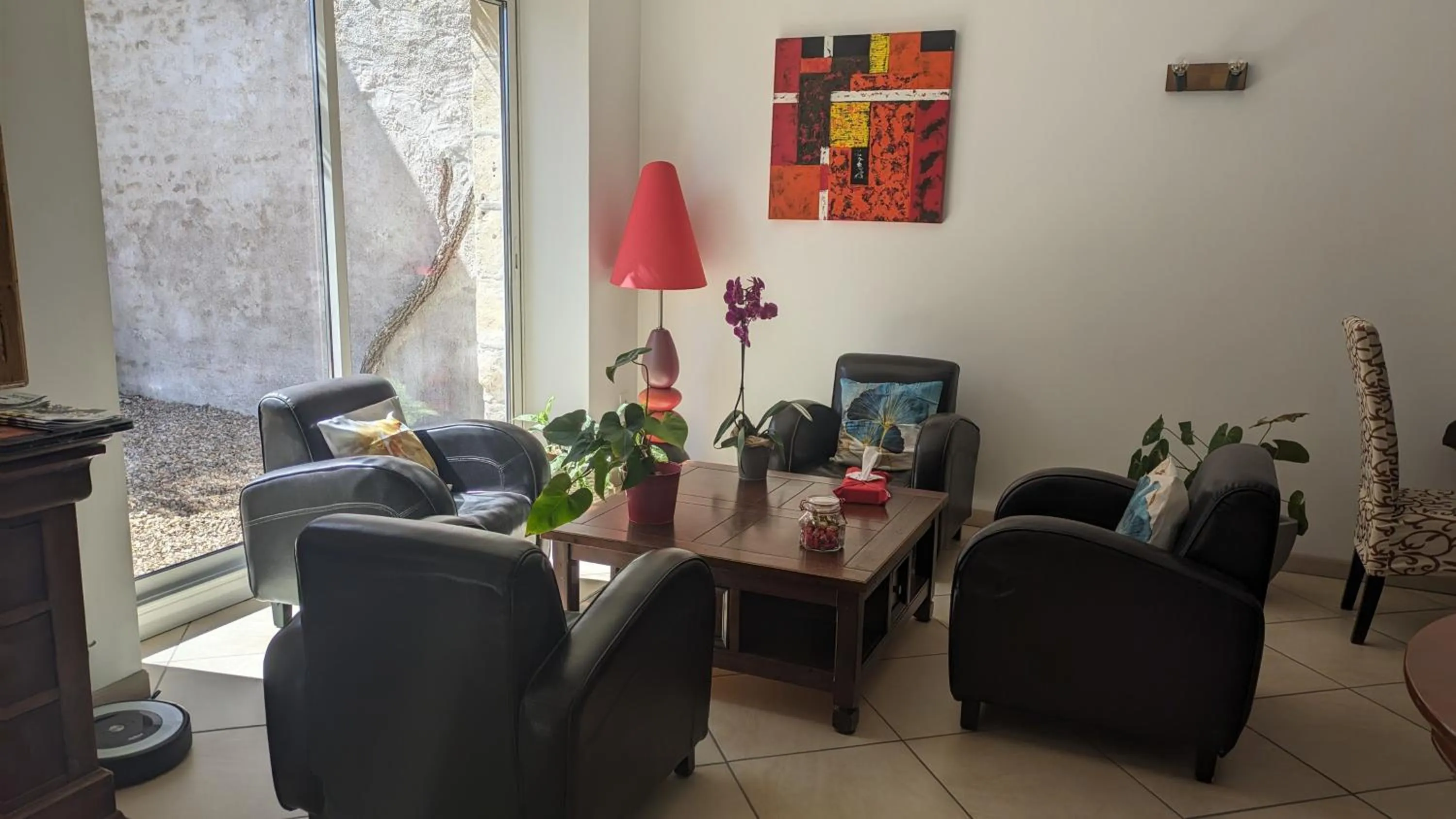 Living room in Chambres d'hôtes des Ducs Ô Calme de Nevers