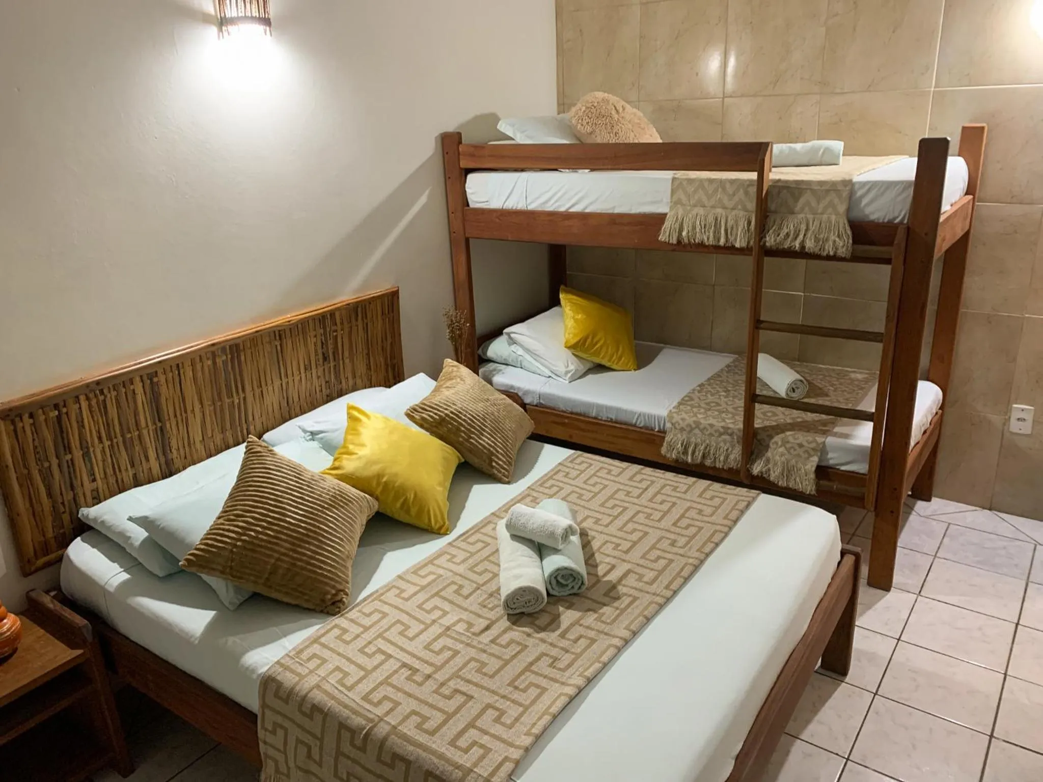 Bed in Pousada Lanai