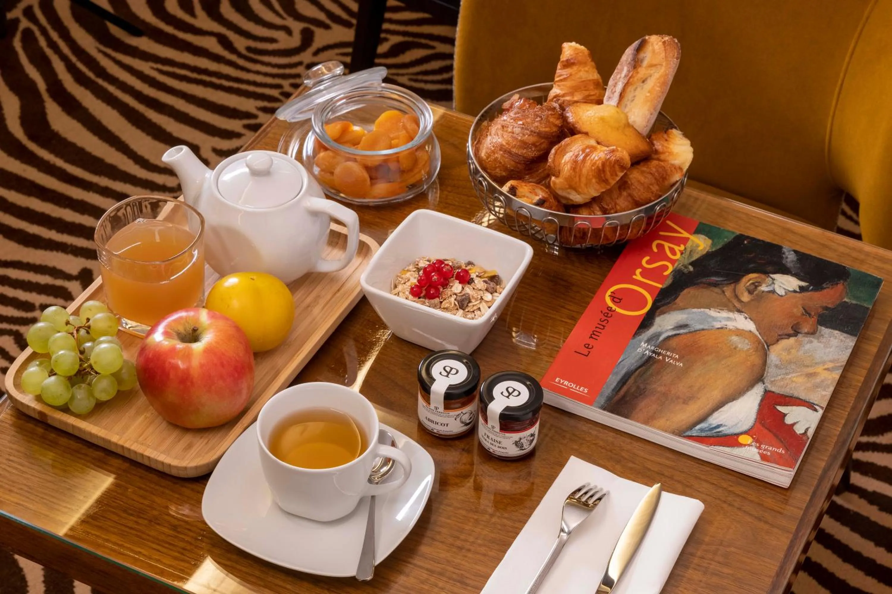 Continental breakfast in Hotel Sleeping Belle - Gare de Lyon Bastille