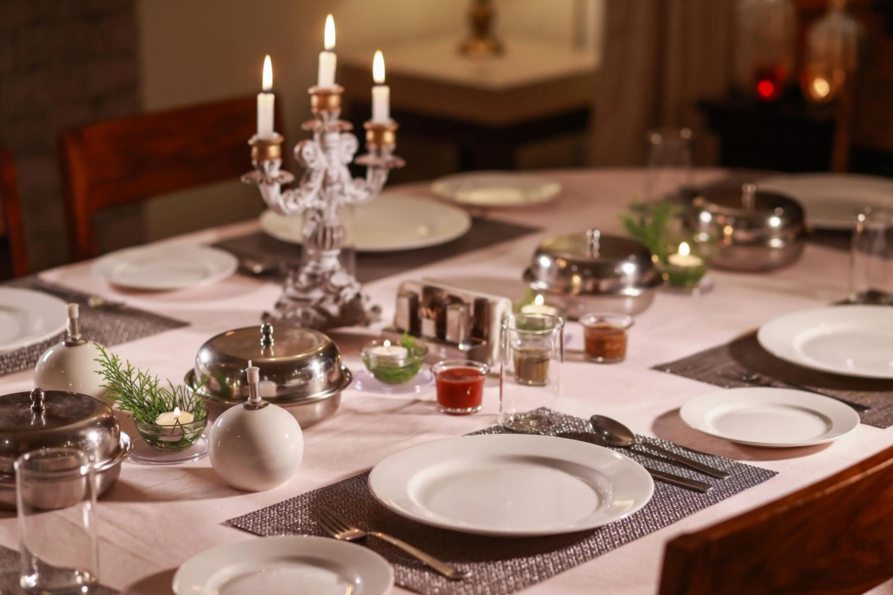 Dinner in Lamrin Norwood Green Palampur, Himachal Pradesh