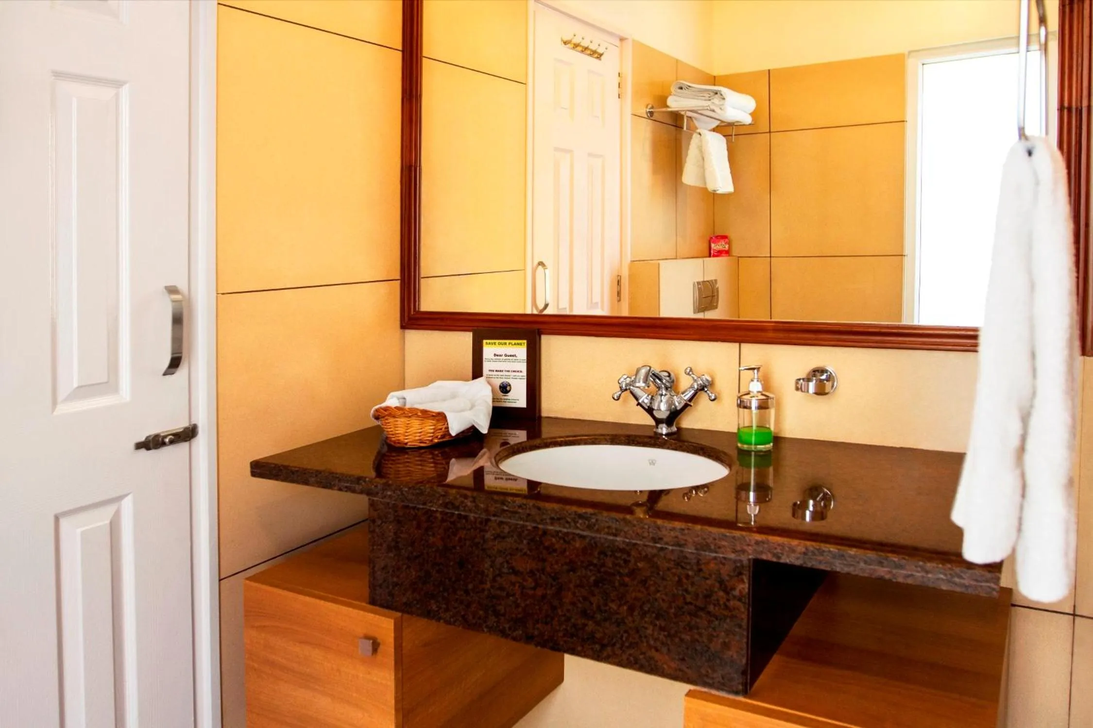 Bathroom in Lamrin Norwood Green Palampur, Himachal Pradesh