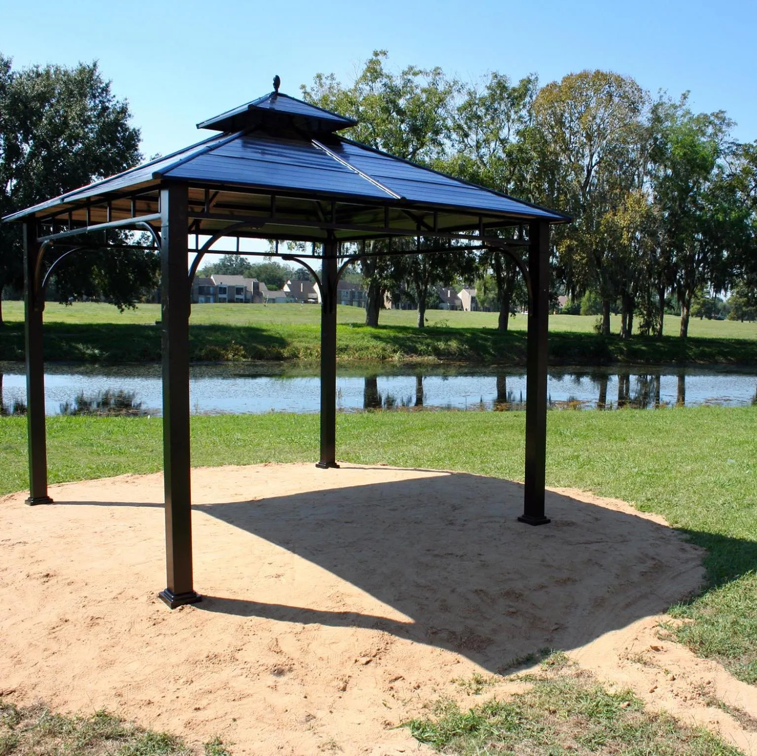 Fishing in Lakeview Hotel