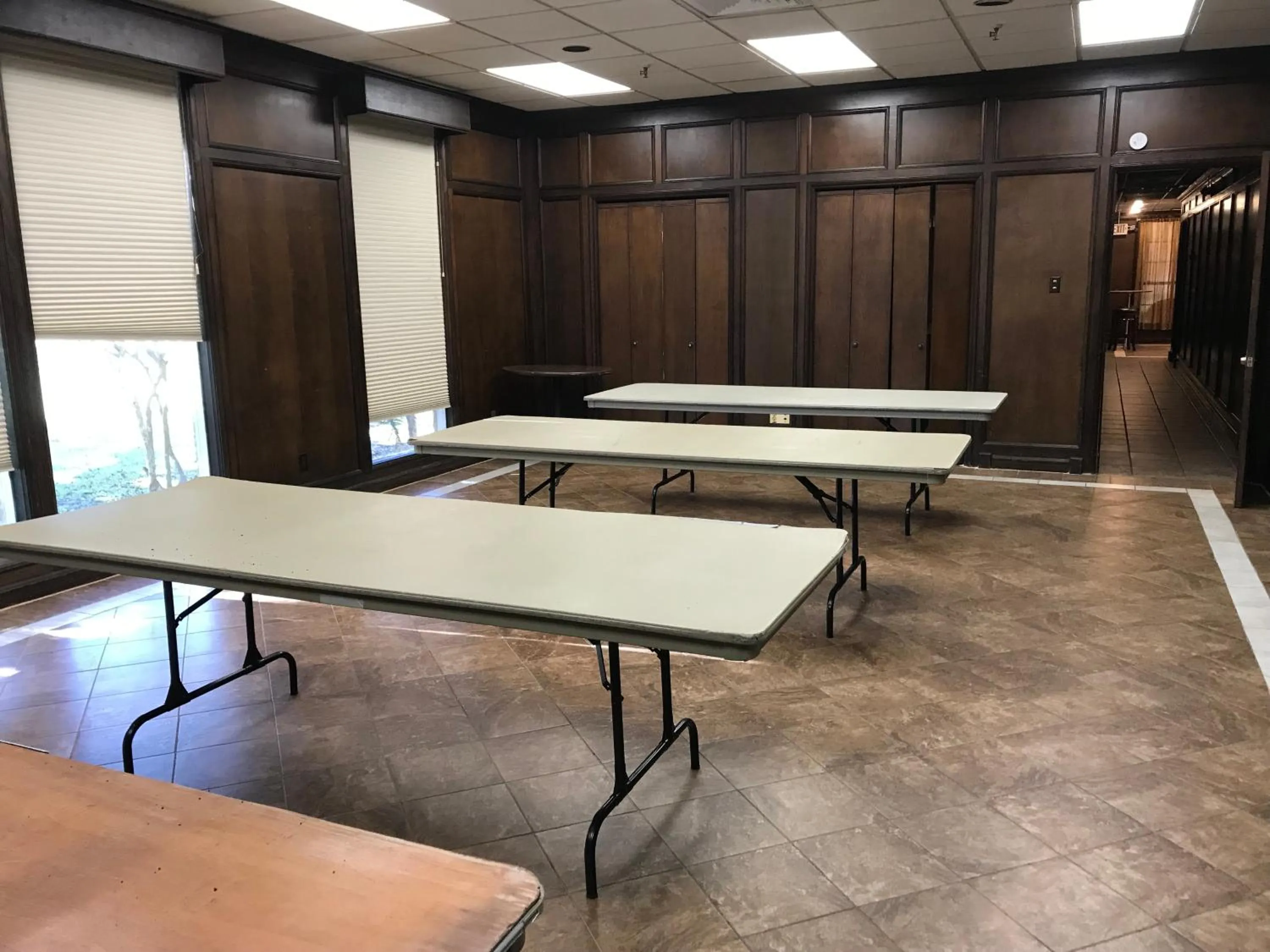 Meeting/conference room, Table Tennis in Lakeview Hotel