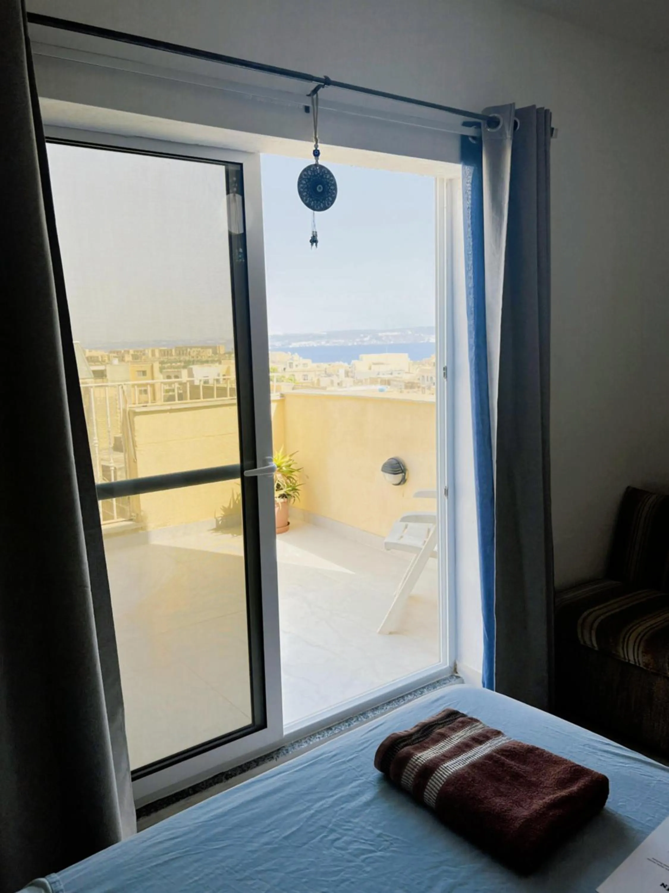 Balcony/Terrace, Bed in All Nations Holiday Home