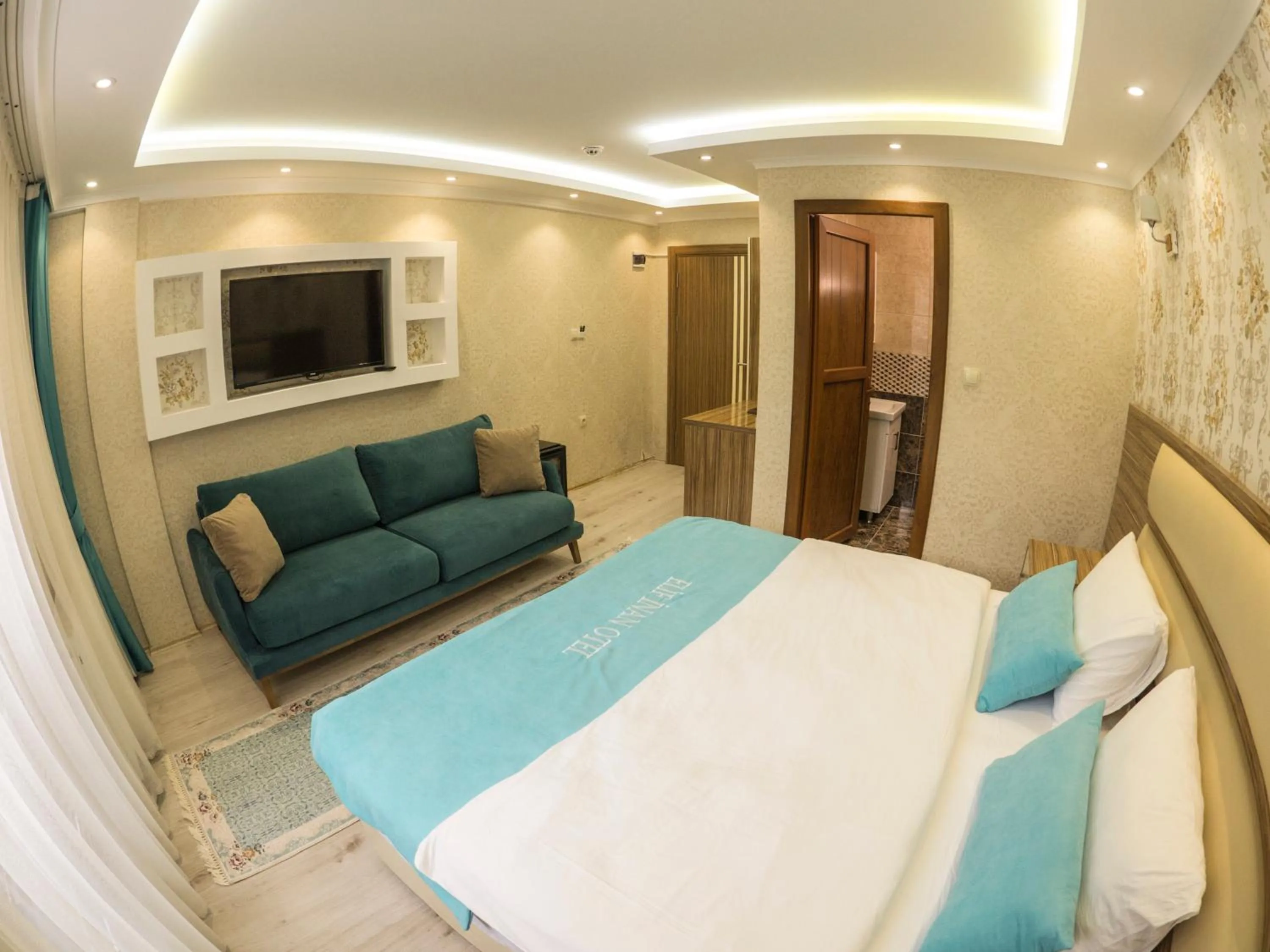 Photo of the whole room, Bed in Elif Inan Hotel