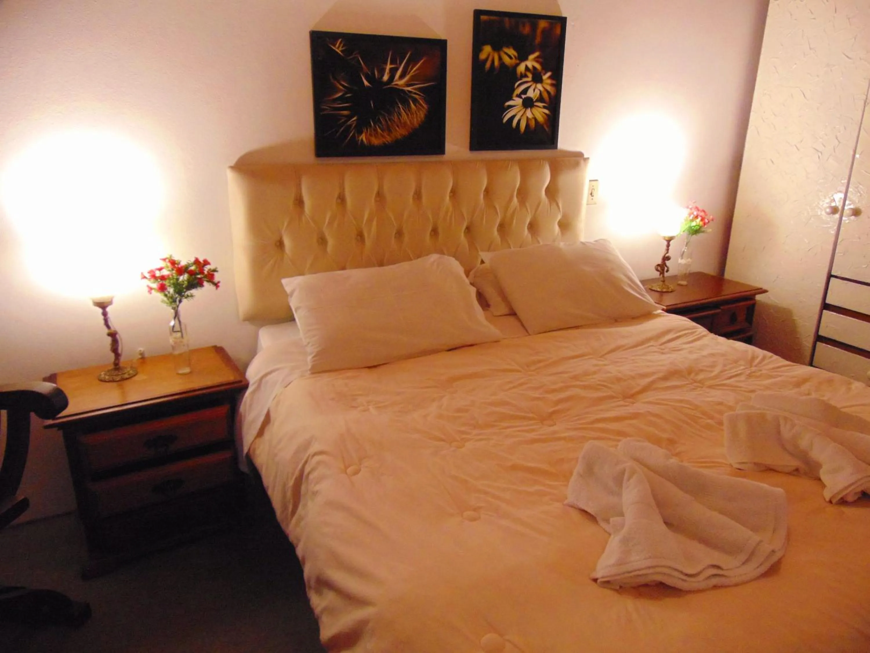 Bedroom, Bed in Pousada Village Por do Sol by Concavus