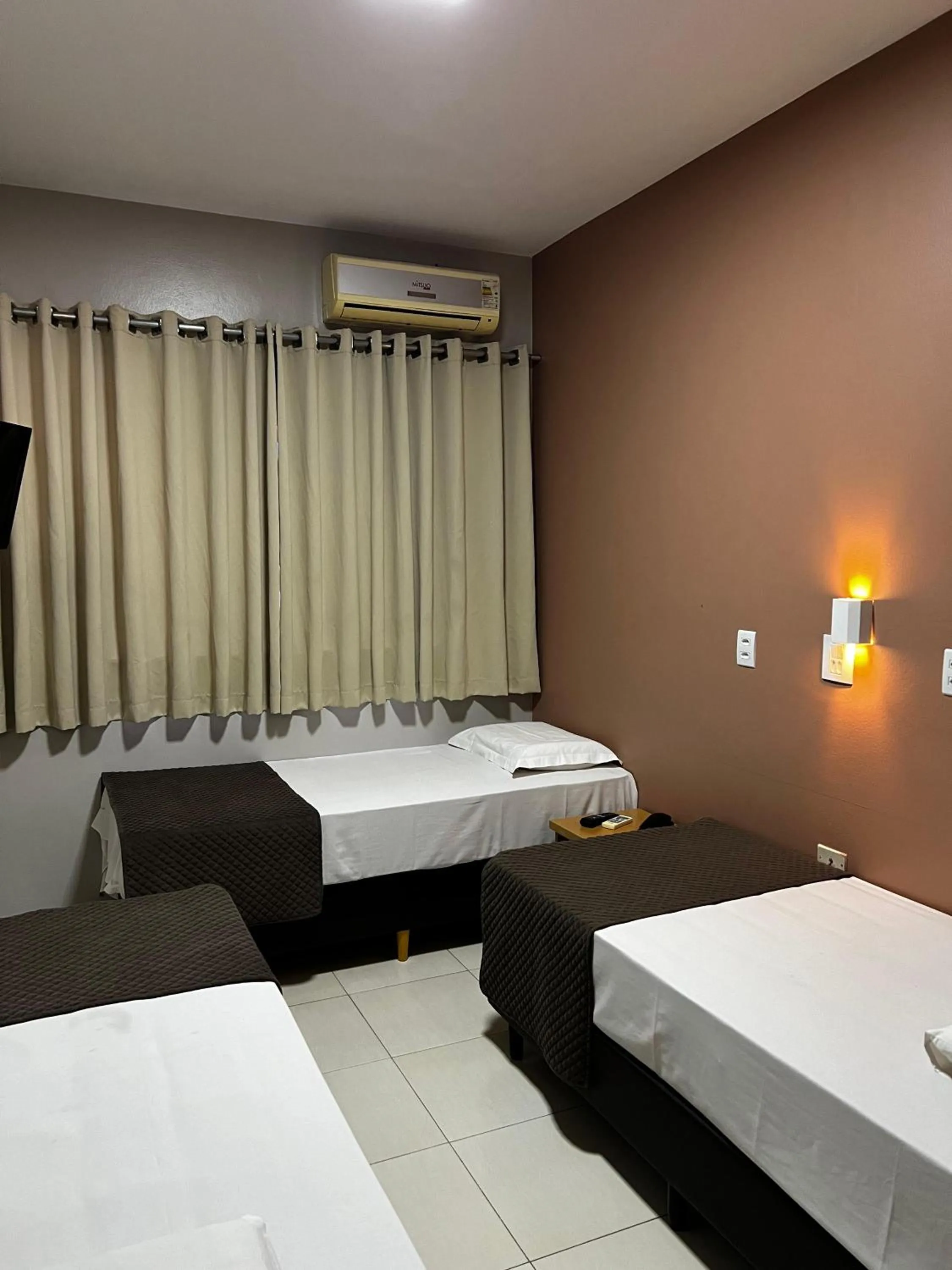 Bed in Hotel Astória Maringá