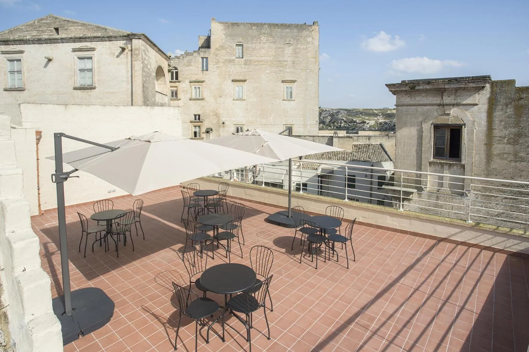 Day in Palazzo Montemurro