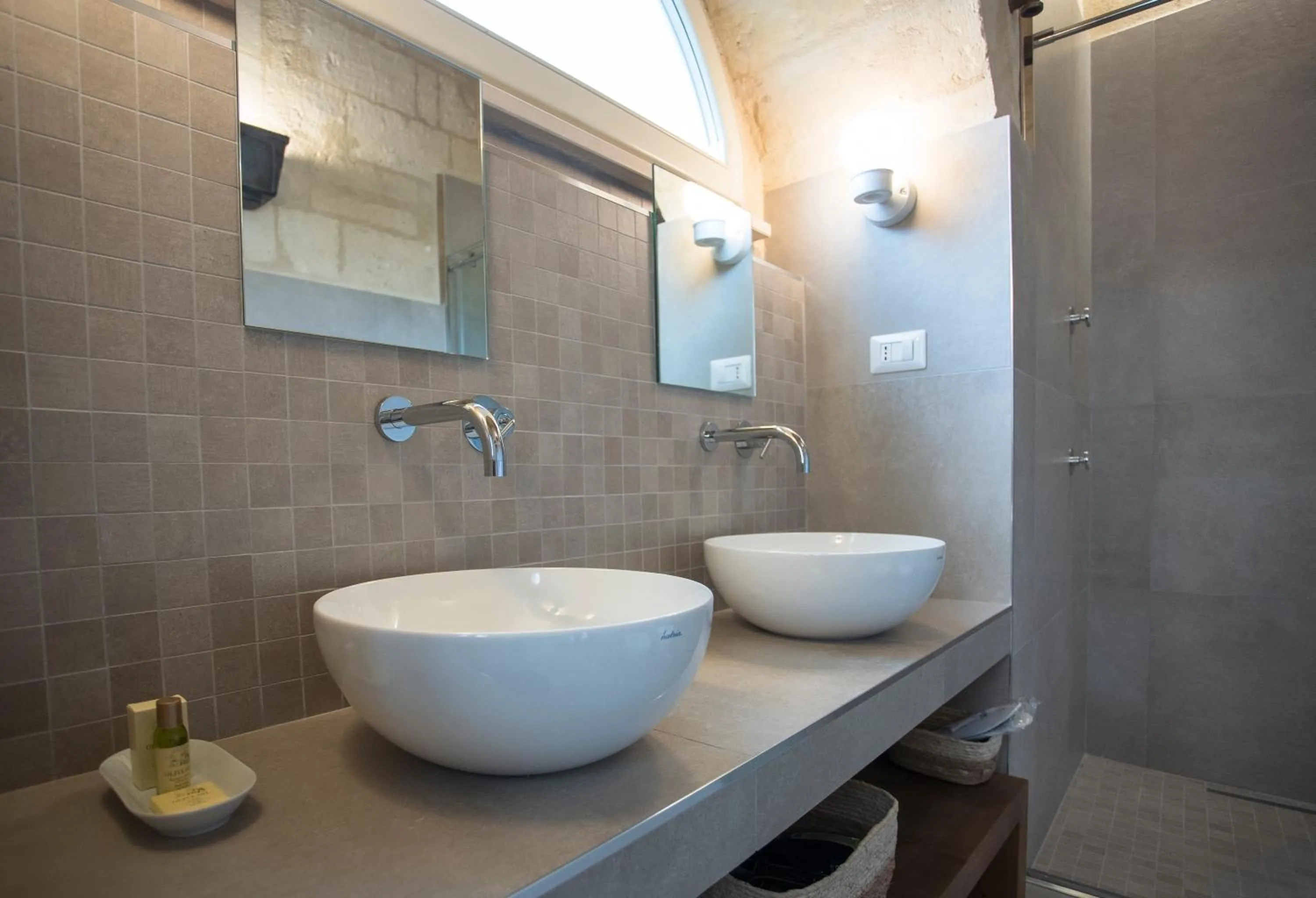 Shower in Palazzo Montemurro