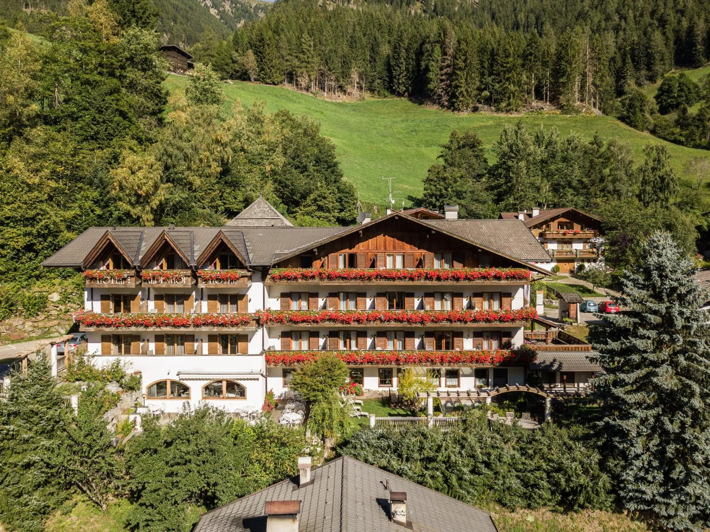 Property building in Hotel Alpenhof