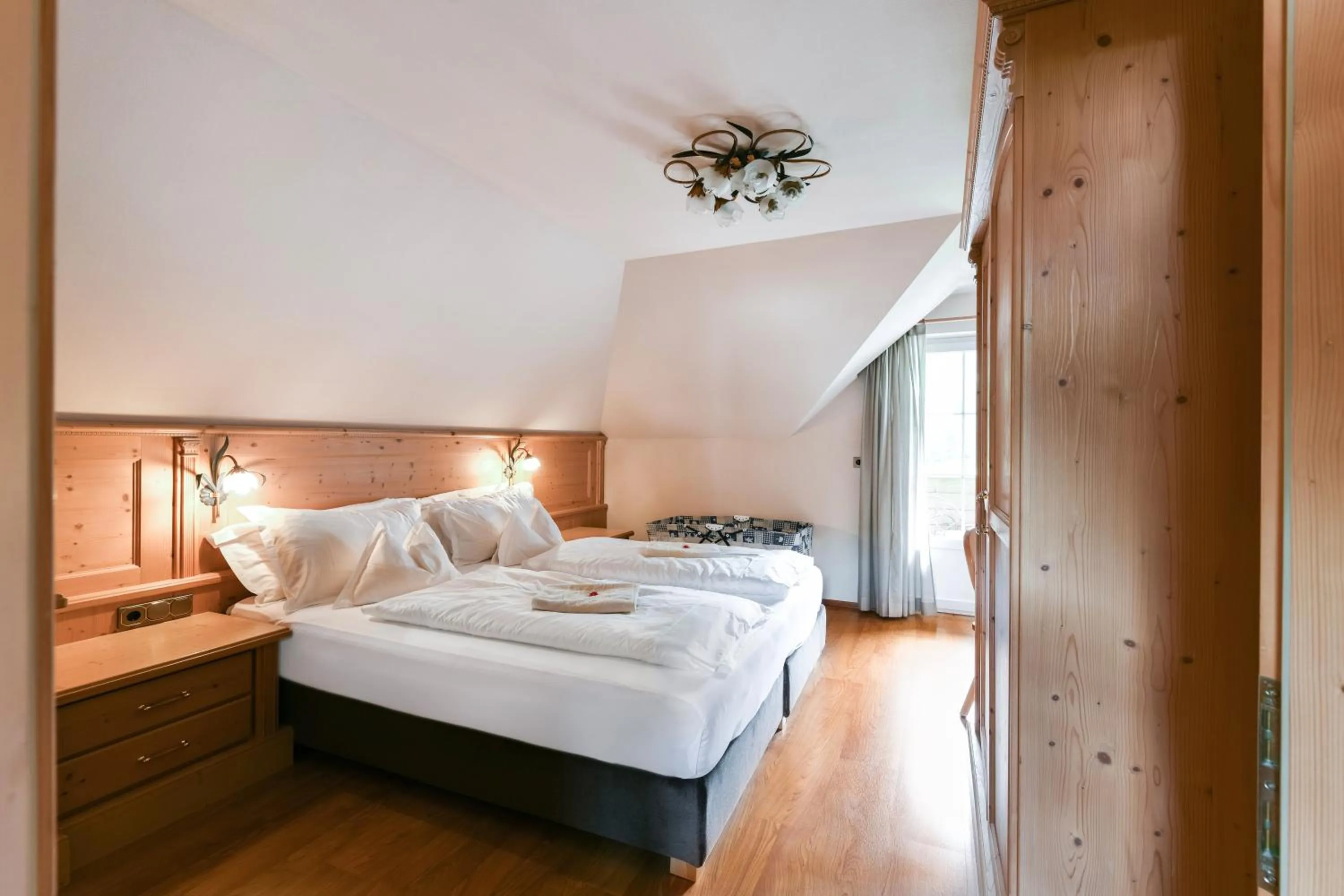 Bed in Wellness Residence Villa Leck