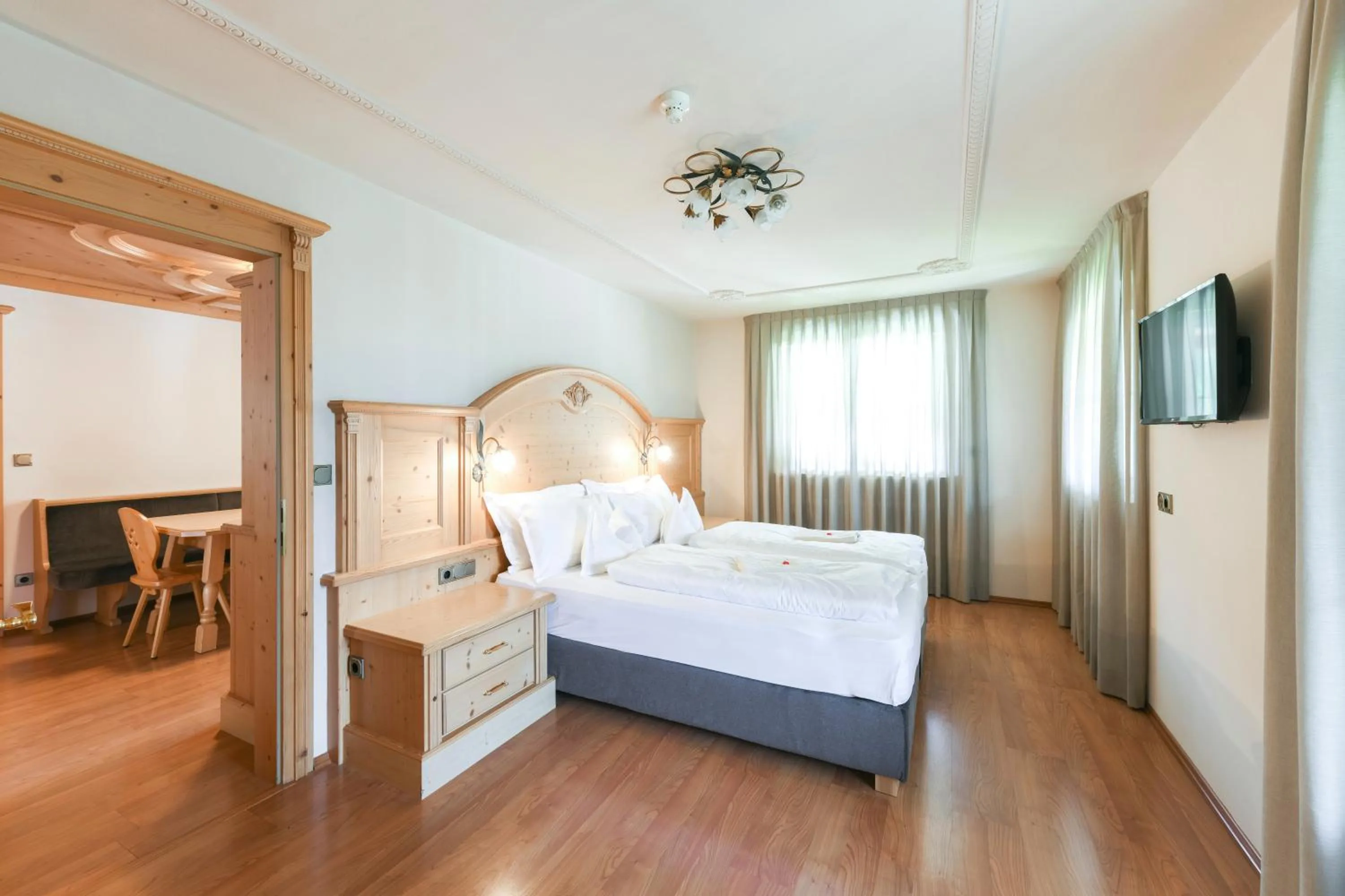 Bed in Wellness Residence Villa Leck