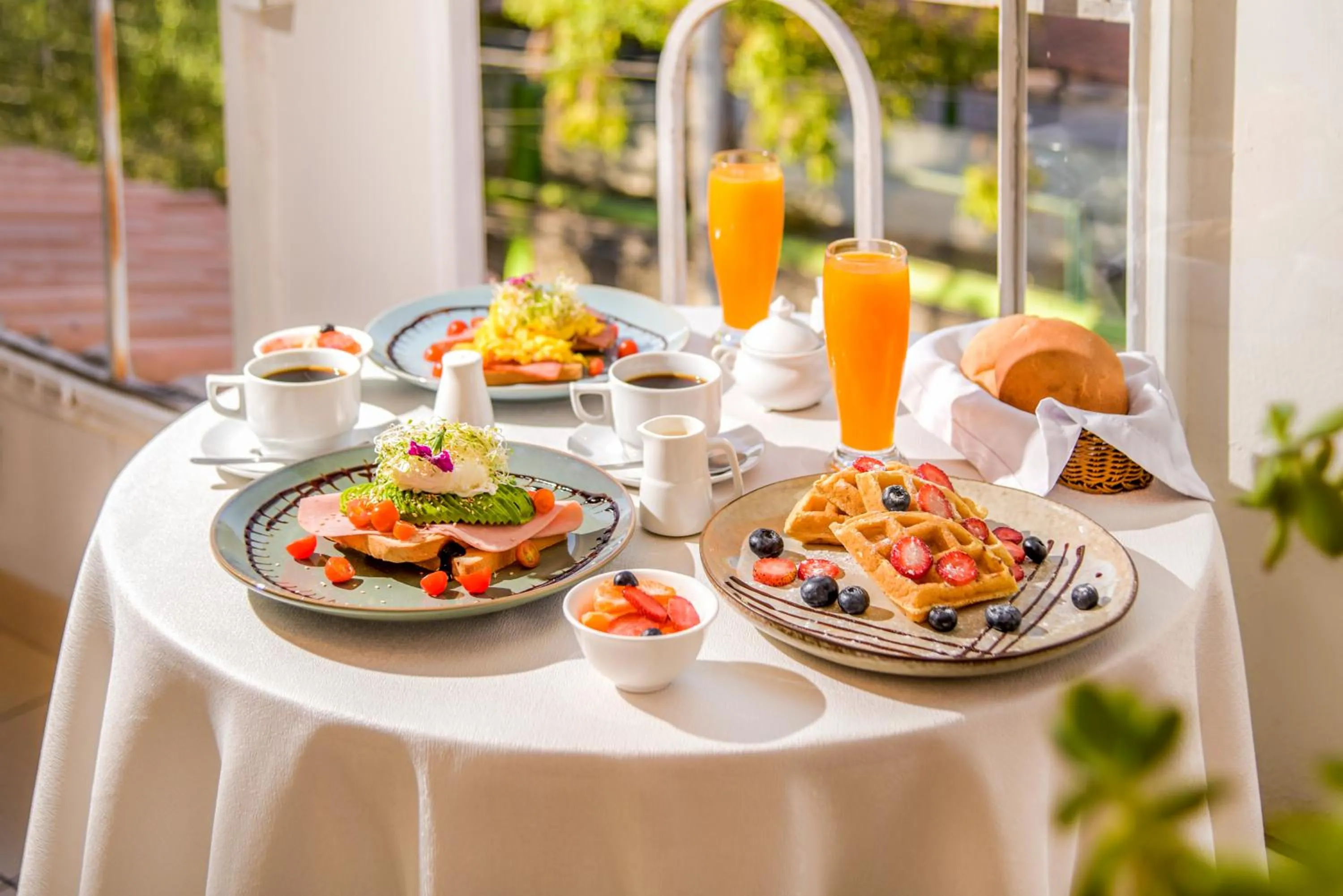 Food and drinks in Hotel Benavides