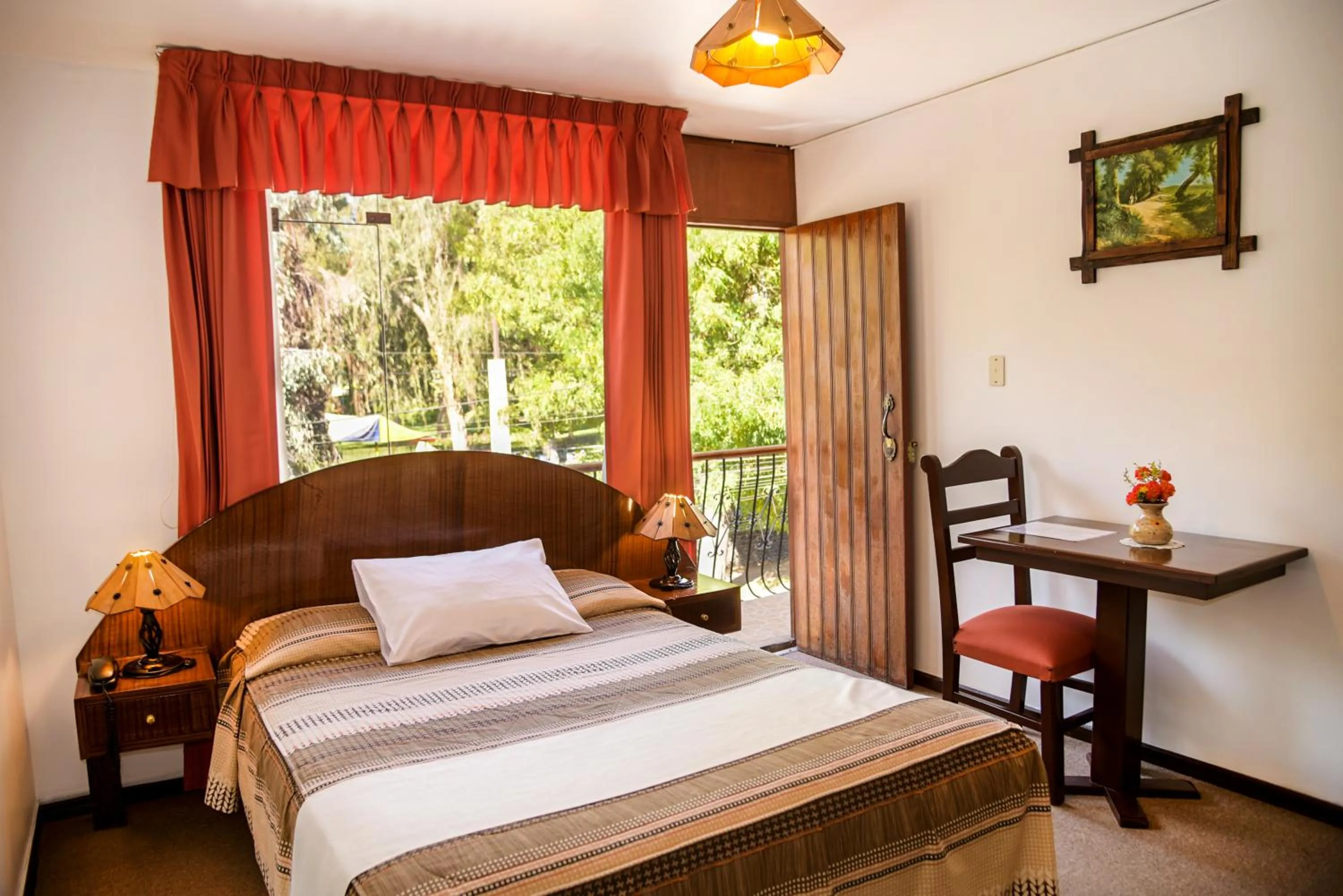 Bed in Hotel Benavides