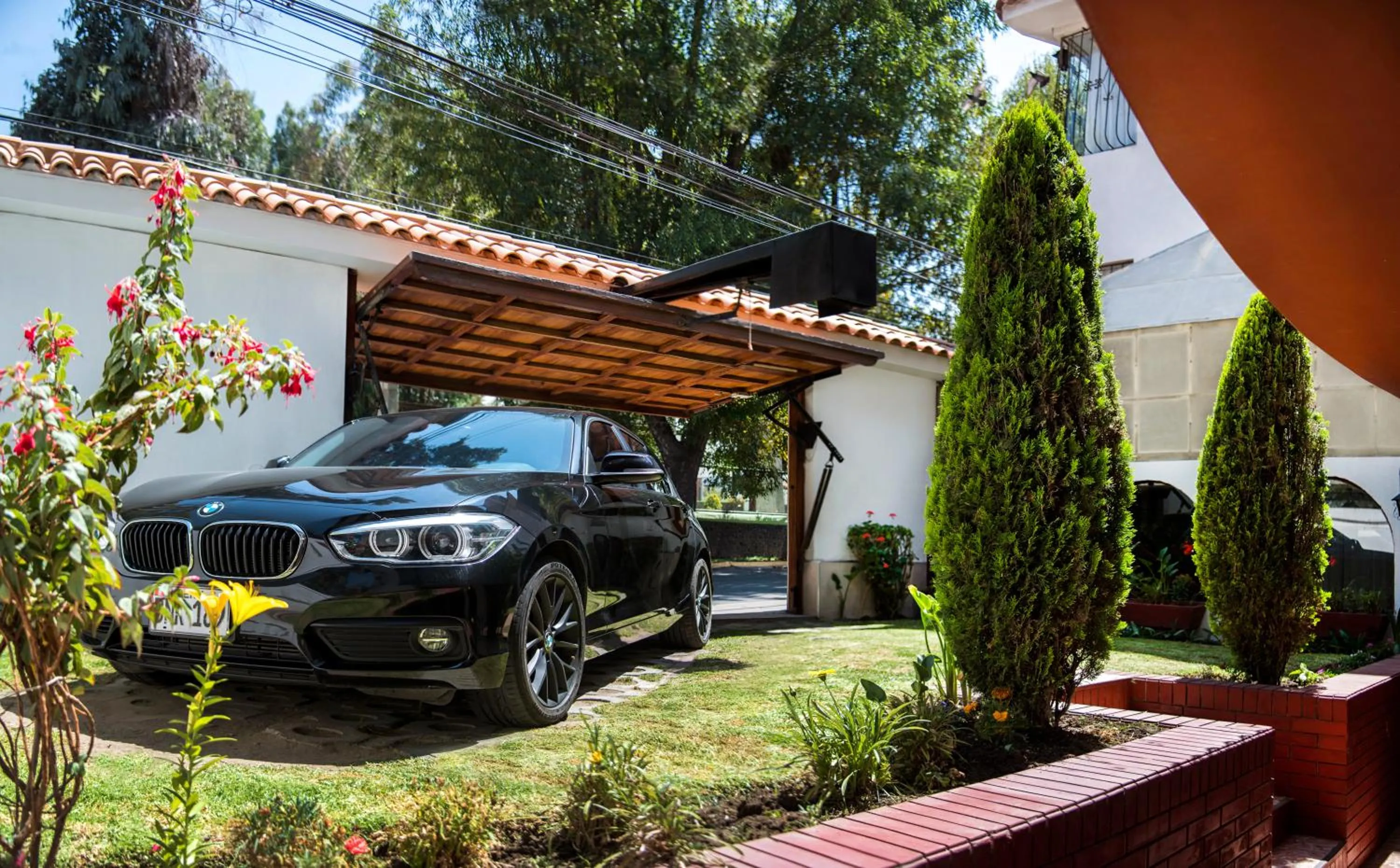 Parking in Hotel Benavides