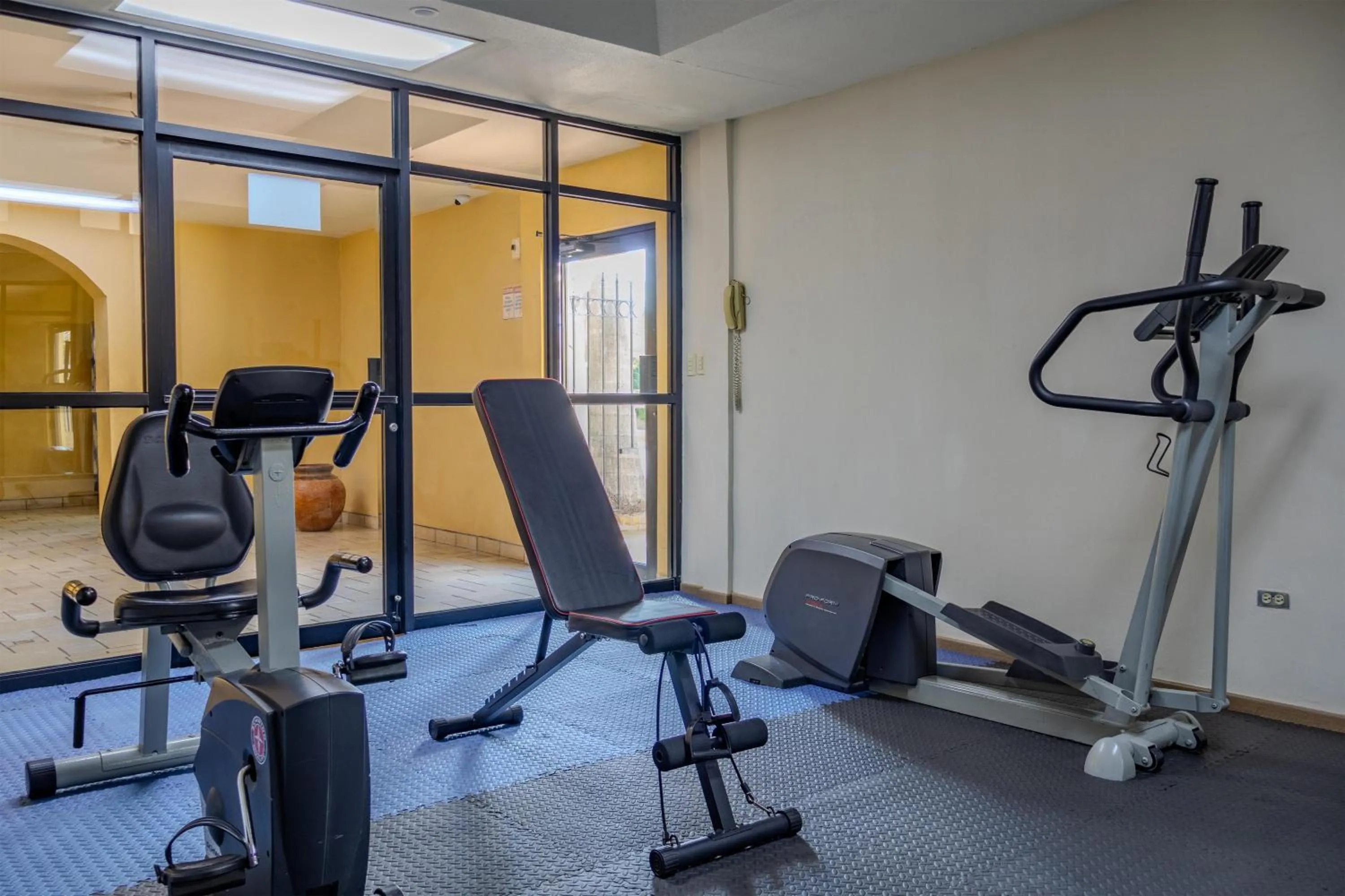 Fitness centre/facilities in Best Western Hotel Plaza Matamoros
