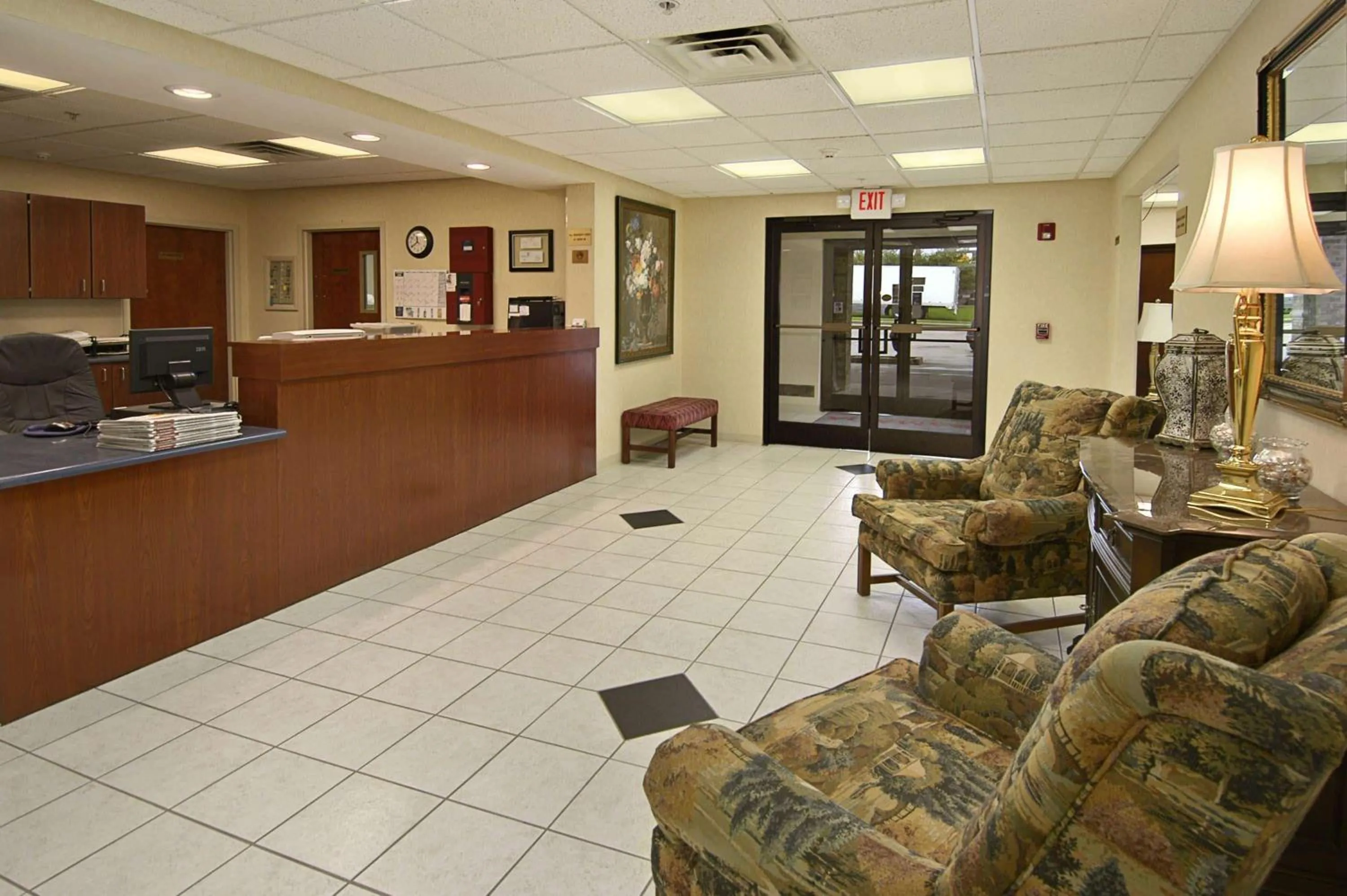 Lobby or reception in Ramada Limited - Mount Sterling