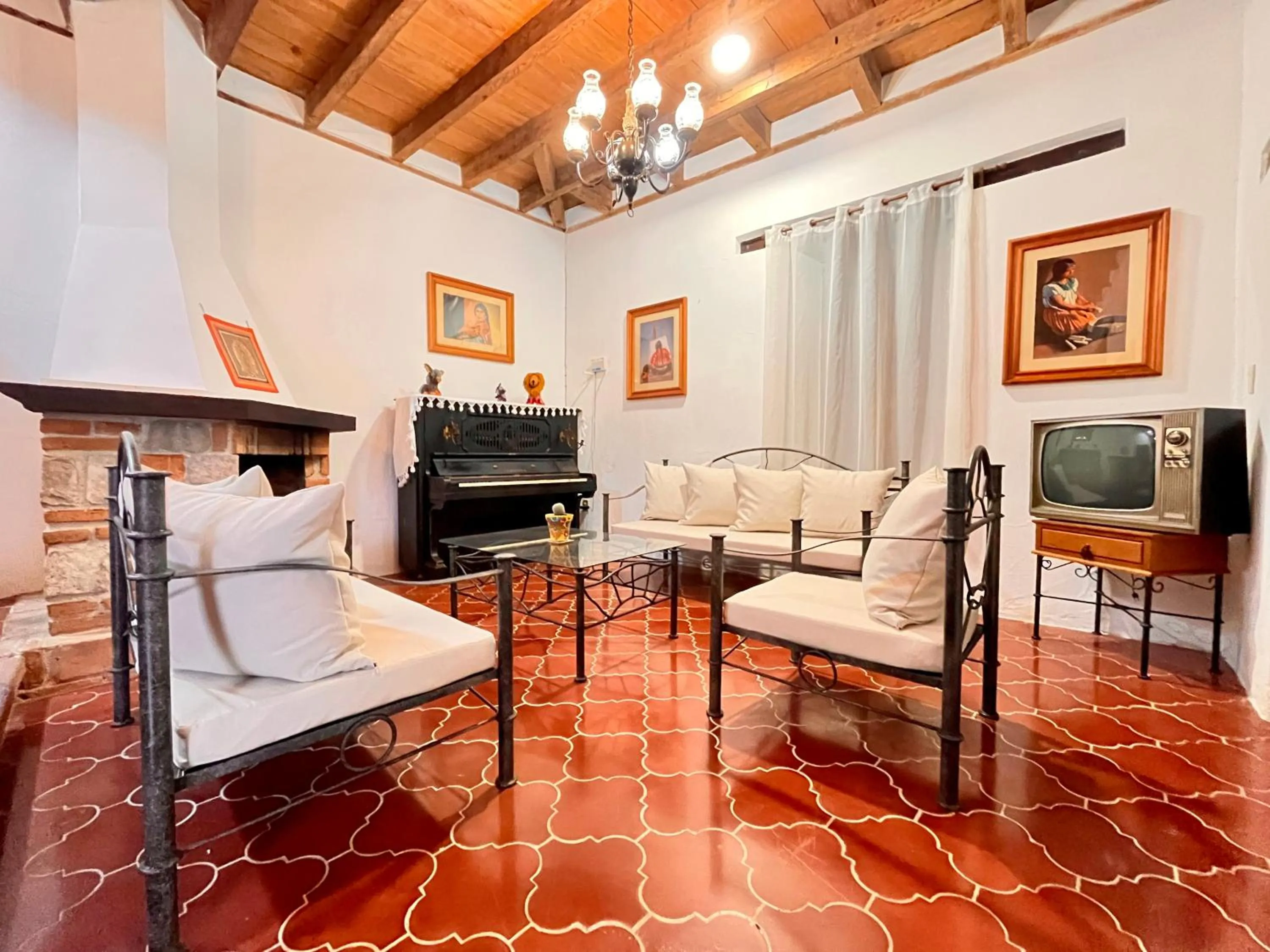 Living room in Hotel Ocho Barrios