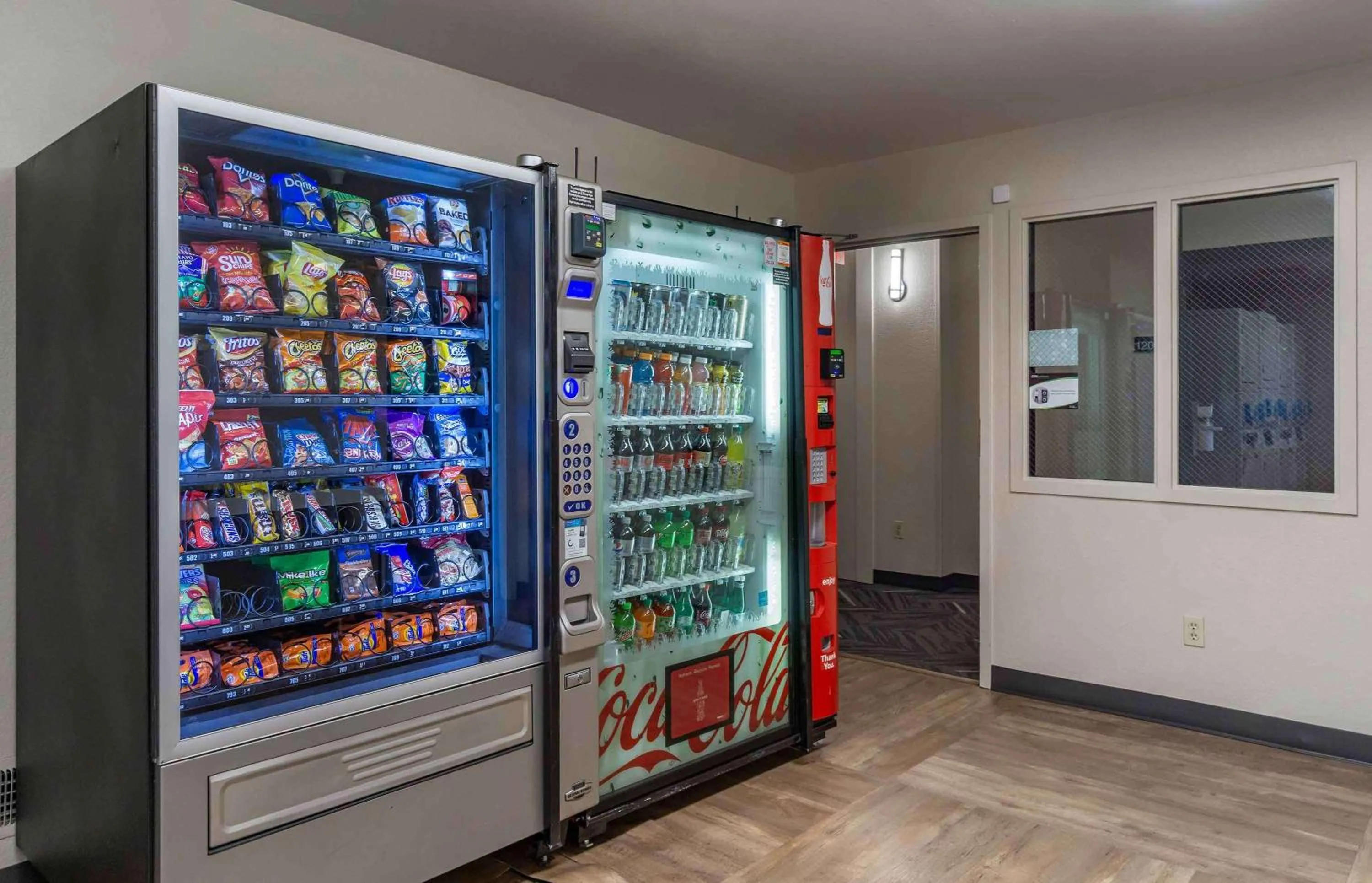 Property building in Extended Stay America Premier Suites - Seattle - Bellevue - Downtown